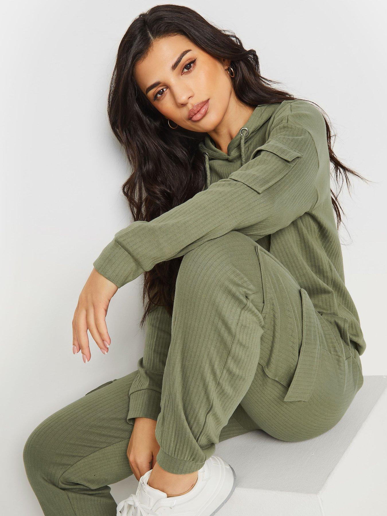 pixiegirl-petite-khaki-rib-cargo-joggeroutfit