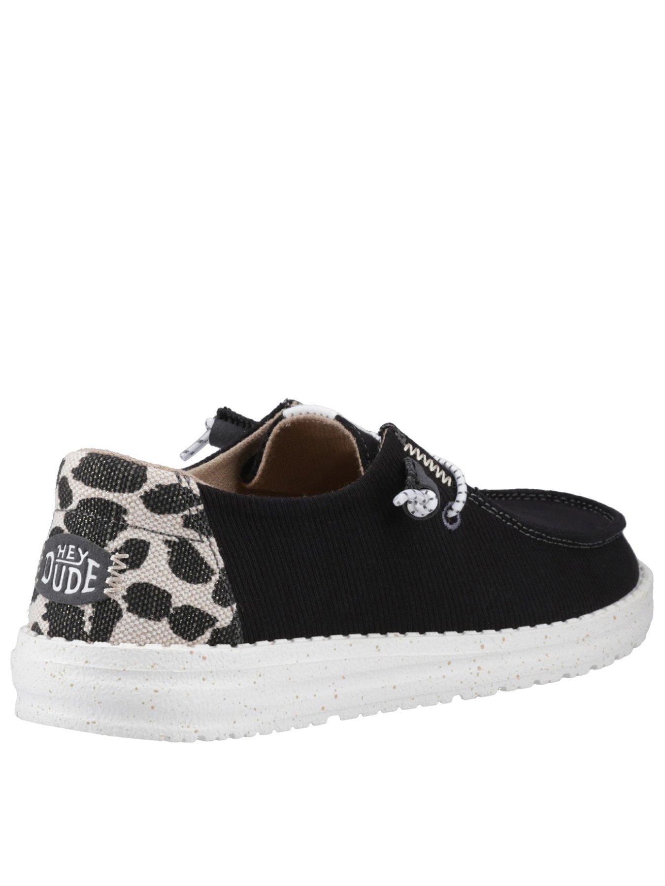 heydude-wendy-leopard-shoeback