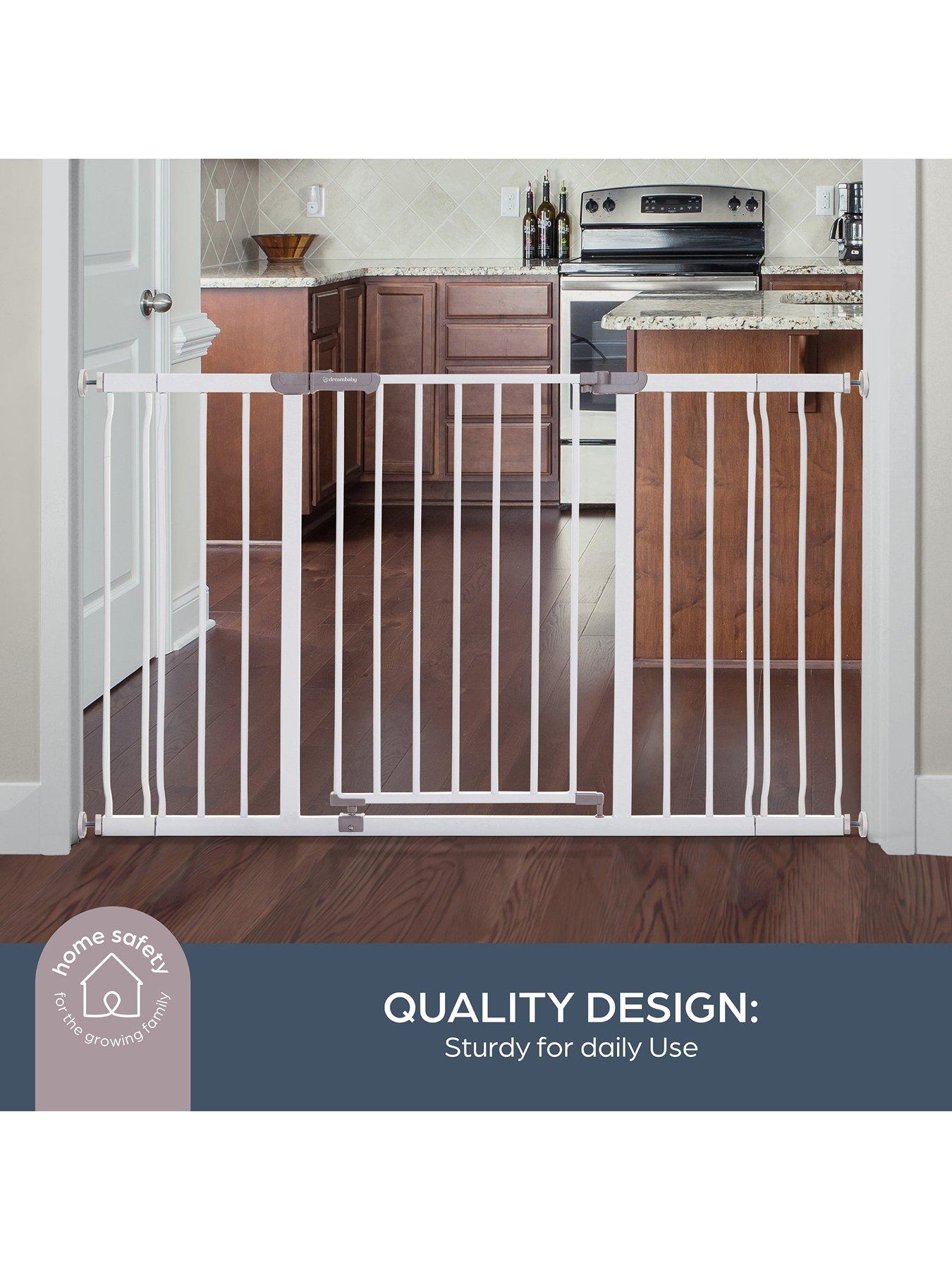Image of Dreambaby Ava Wide Gate with 1 x 9cm and 1 x 18cm Extension - White