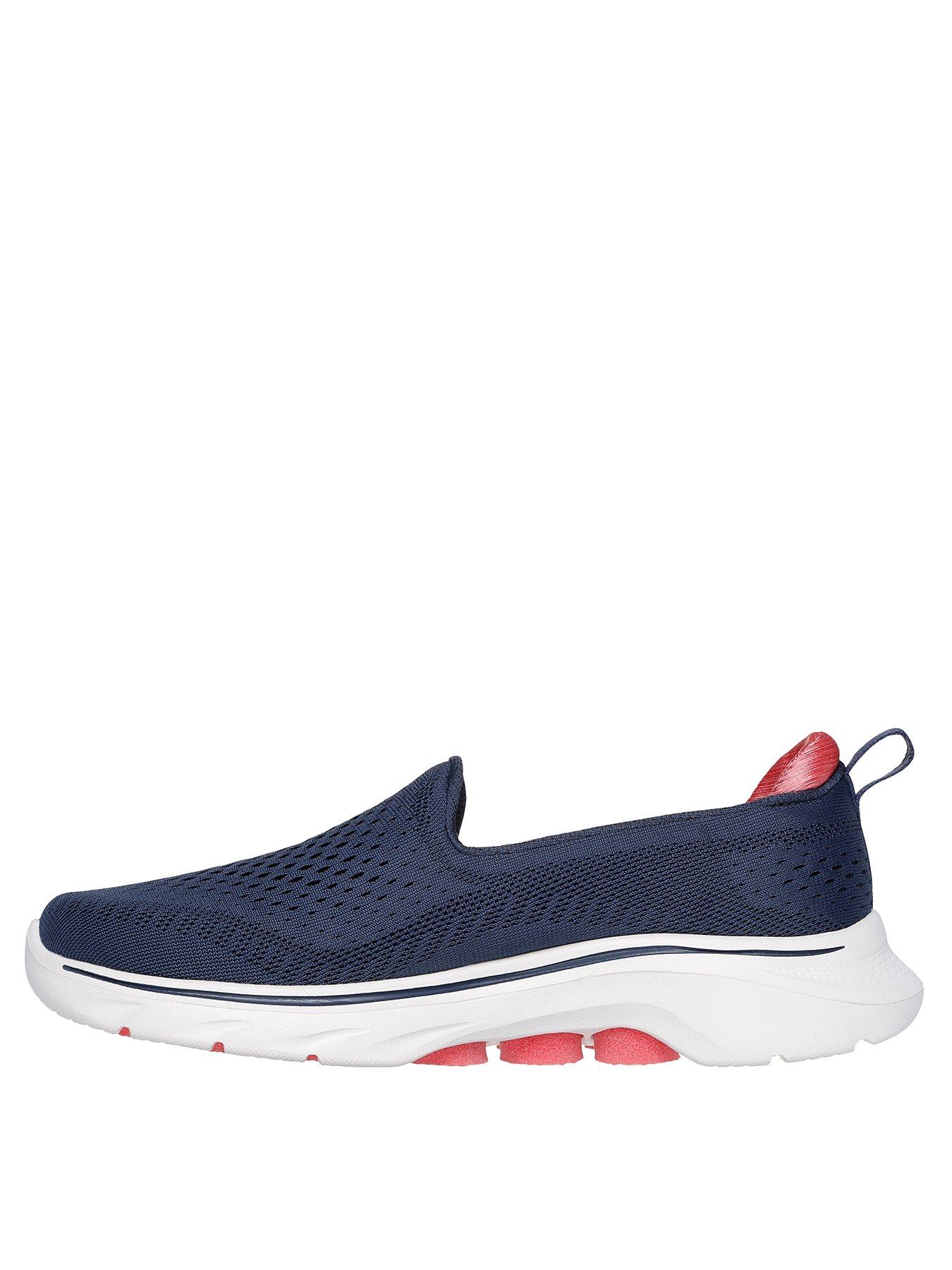 skechers-engineered-mesh-slip-on-navystillFront