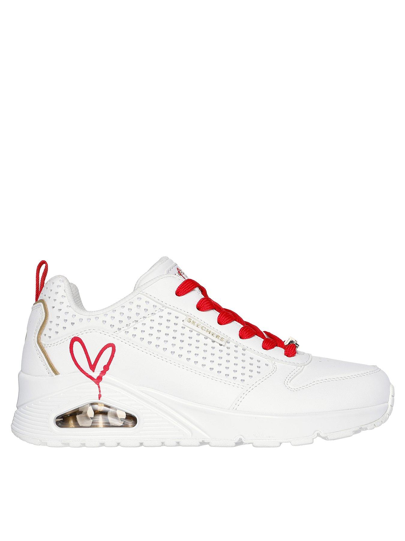 skechers-goldcrown-heart-perforated-heart-dripping-heart-printed-duraleather-fashion-sneaker-white