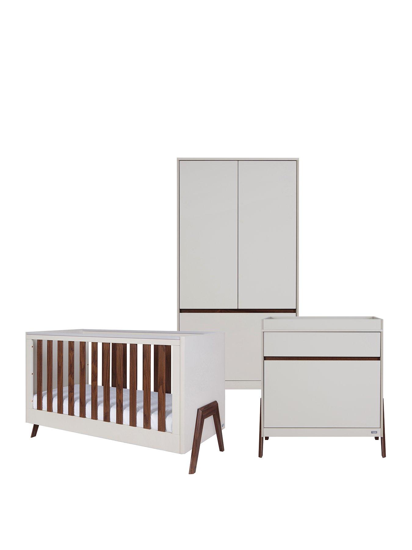 tutti-bambini-fuori-3-piece-furniture-room-set-white-sandwalnutstillFront