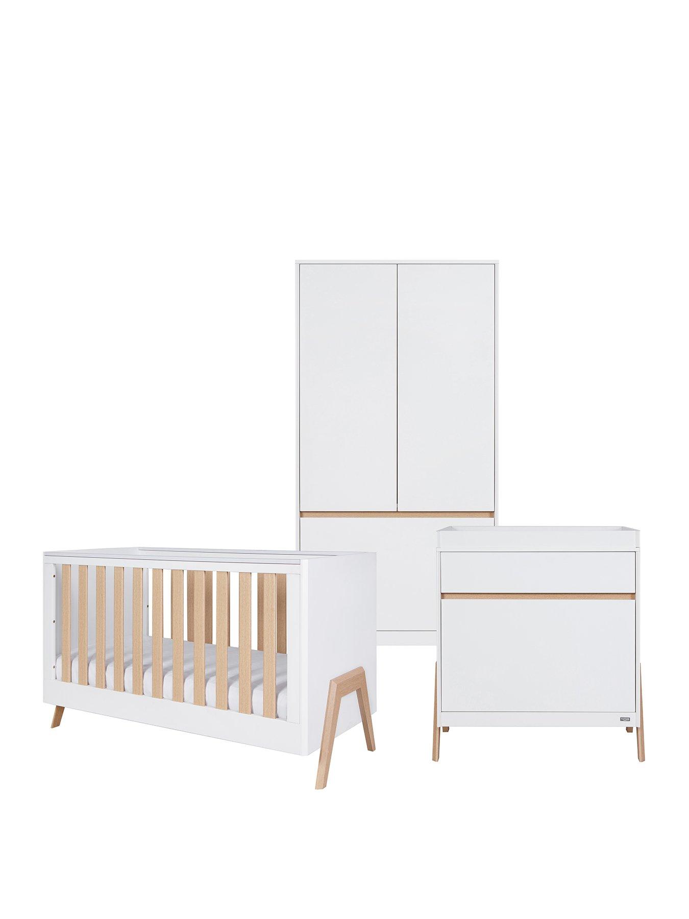 tutti-bambini-fuori-3-piece-furniture-room-set-whiteoakstillFront