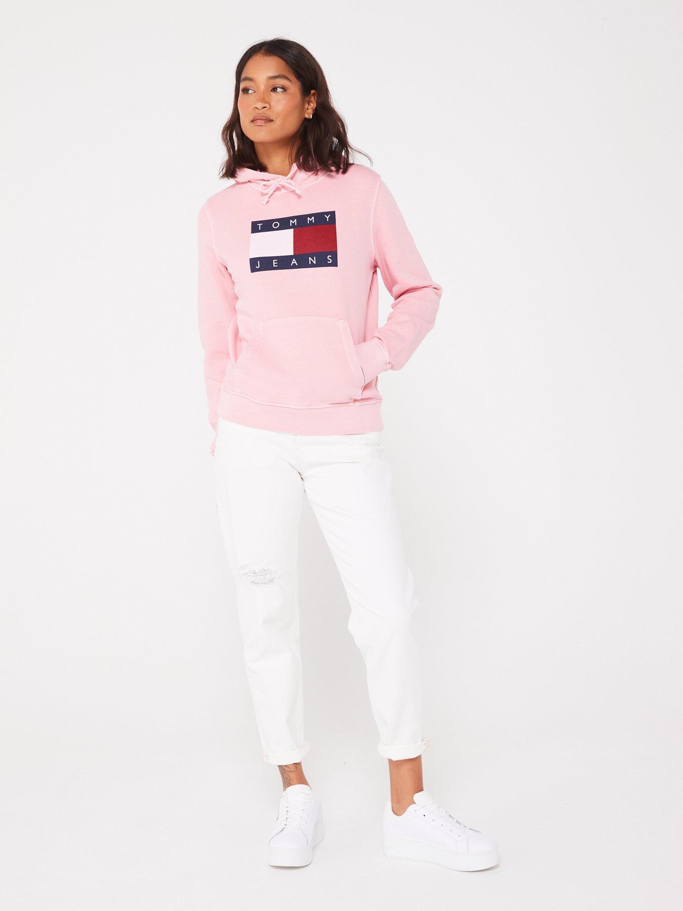 tommy-jeans-flag-logo-hoodie-pinkback