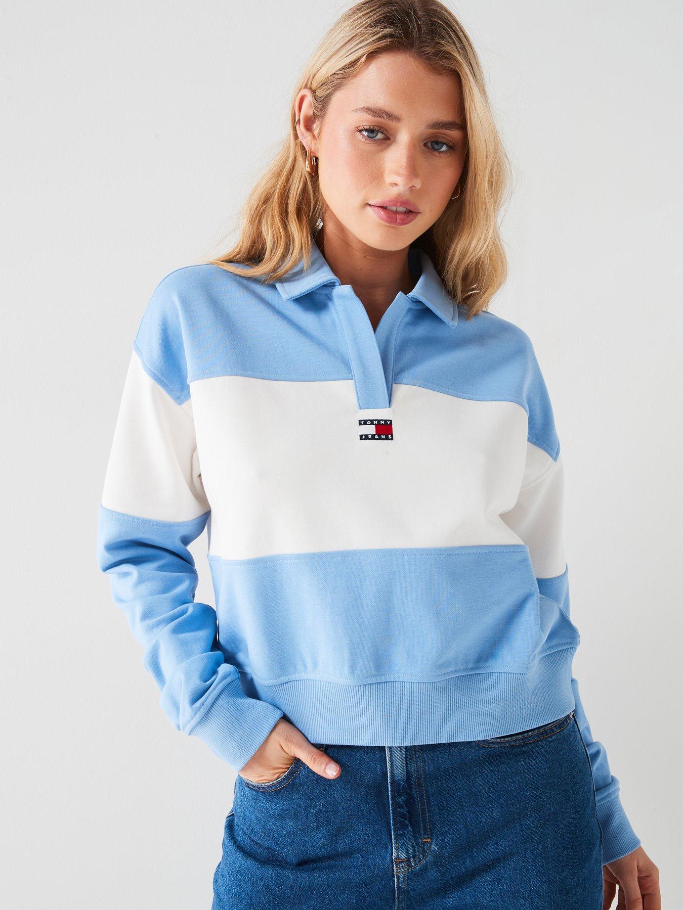 tommy-jeans-cropped-badge-logo-sweatshirt-blue