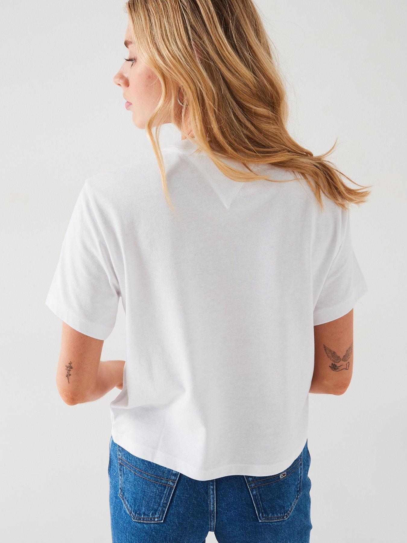 tommy-jeans-boxy-badge-logo-t-shirt-whitestillFront