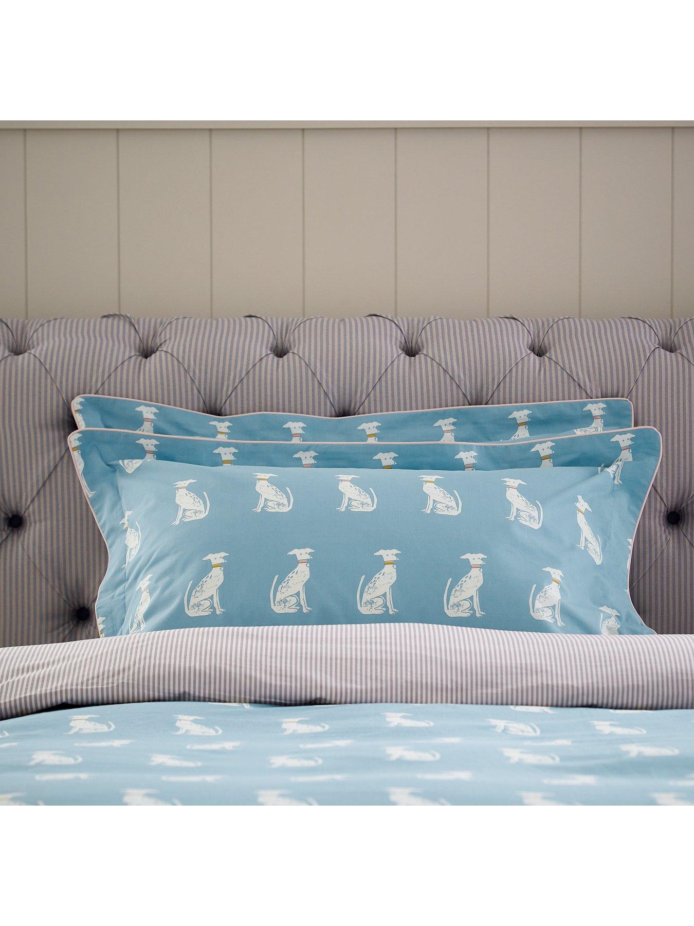 joules-blockprint-dogs-duvet-cover-setoutfit