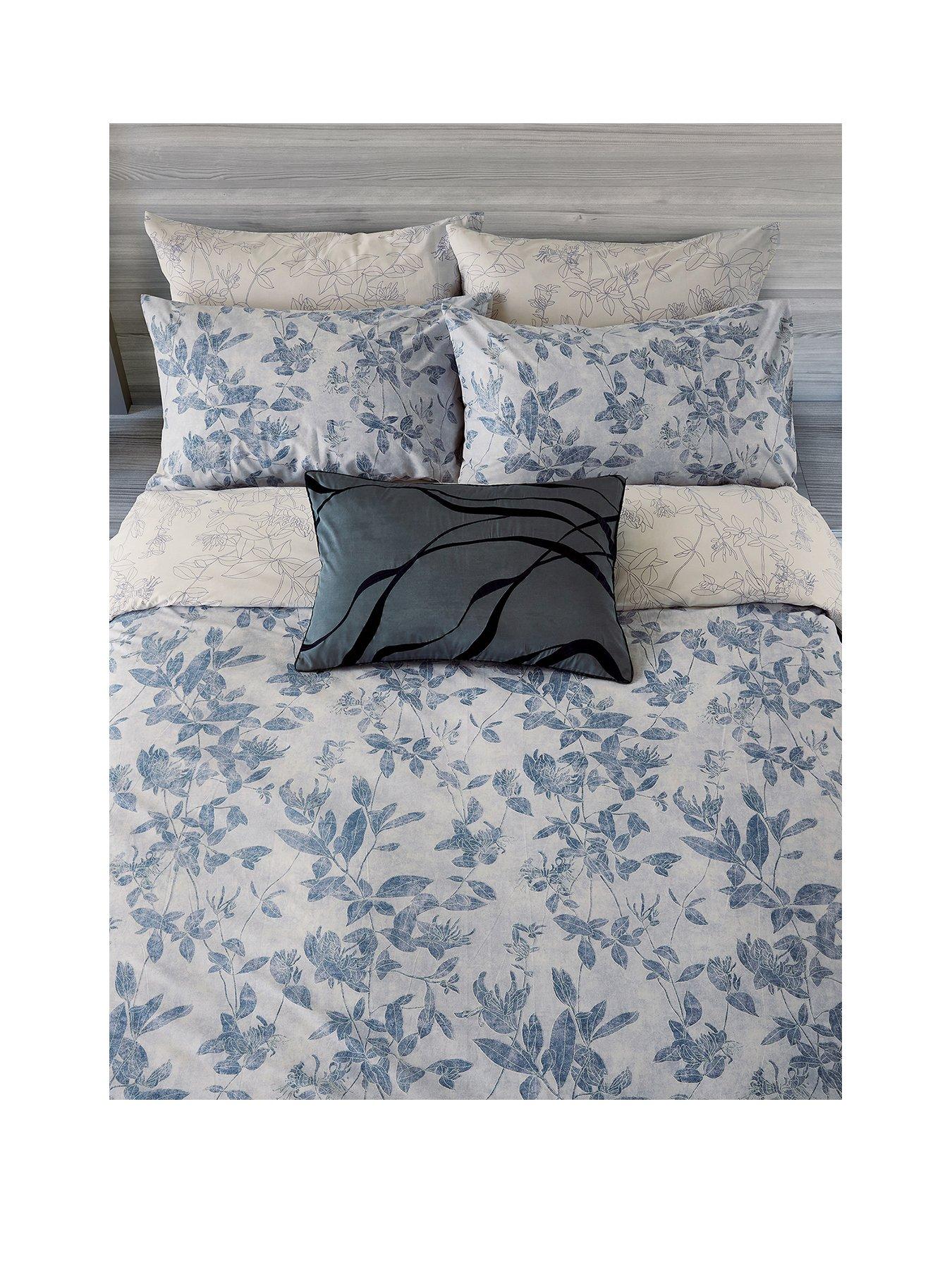 nicole-scherzinger-okika-blue-100-cotton-duvet-cover-setstillFront