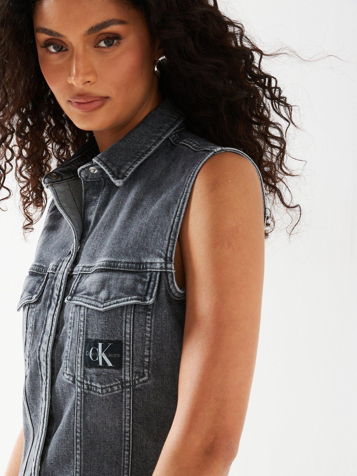 calvin-klein-jeans-sleeveless-denim-shirt-greyoutfit