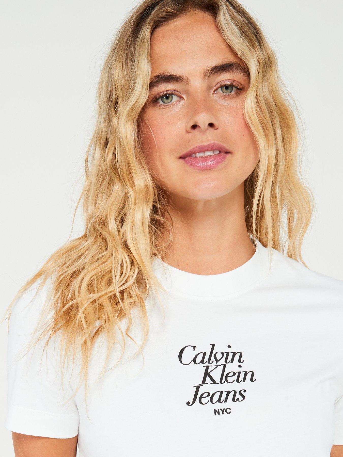 calvin-klein-jeans-graphic-logo-t-shirt-whiteoutfit