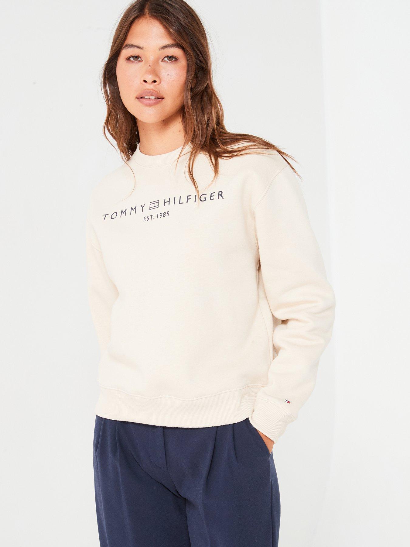 tommy-hilfiger-logo-crew-neck-sweatshirt-beige