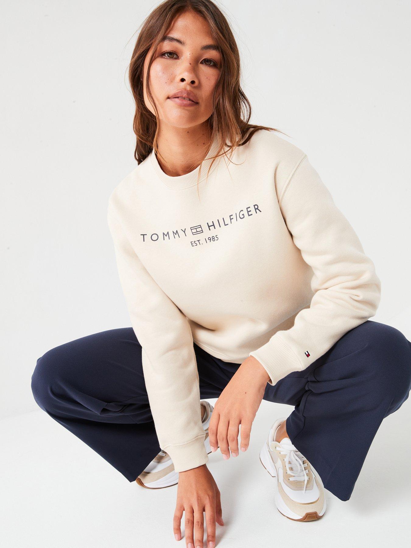 tommy-hilfiger-logo-crew-neck-sweatshirt-beigedetail