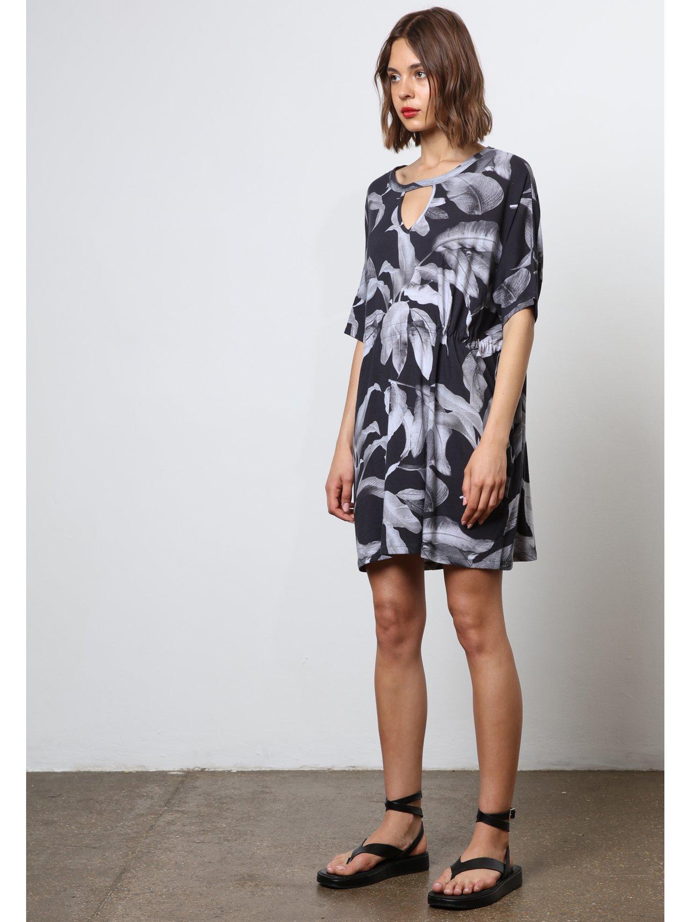 religion-abstract-jersey-tunic-dress-blackback