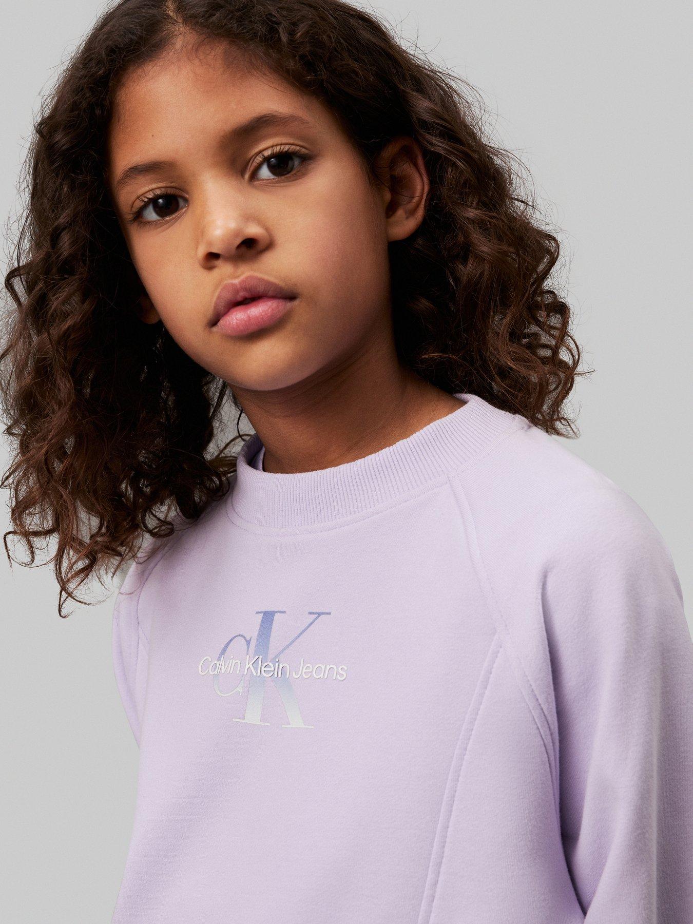 calvin-klein-jeans-girls-gradient-monogram-sweatshirt-light-purpleoutfit