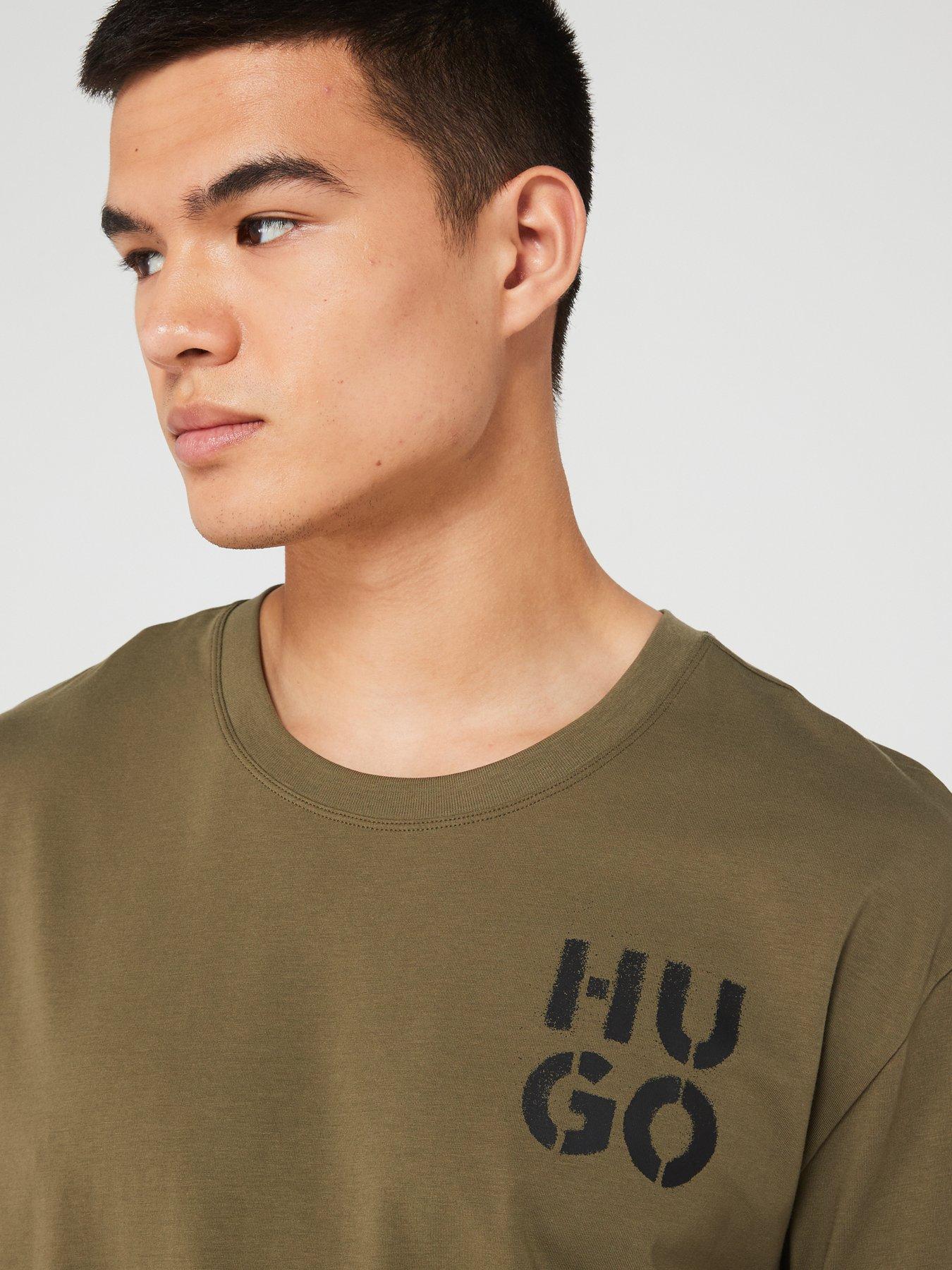 hugo-hugo-stacked-spray-logo-loungewear-t-shirt-khakioutfit