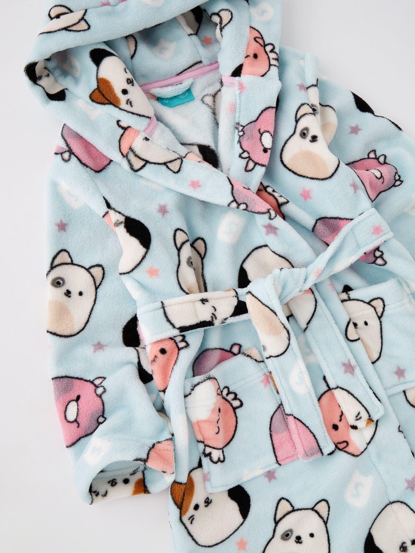 squishmallows-3-piece-pyjamas-and-dressing-gown-multioutfit