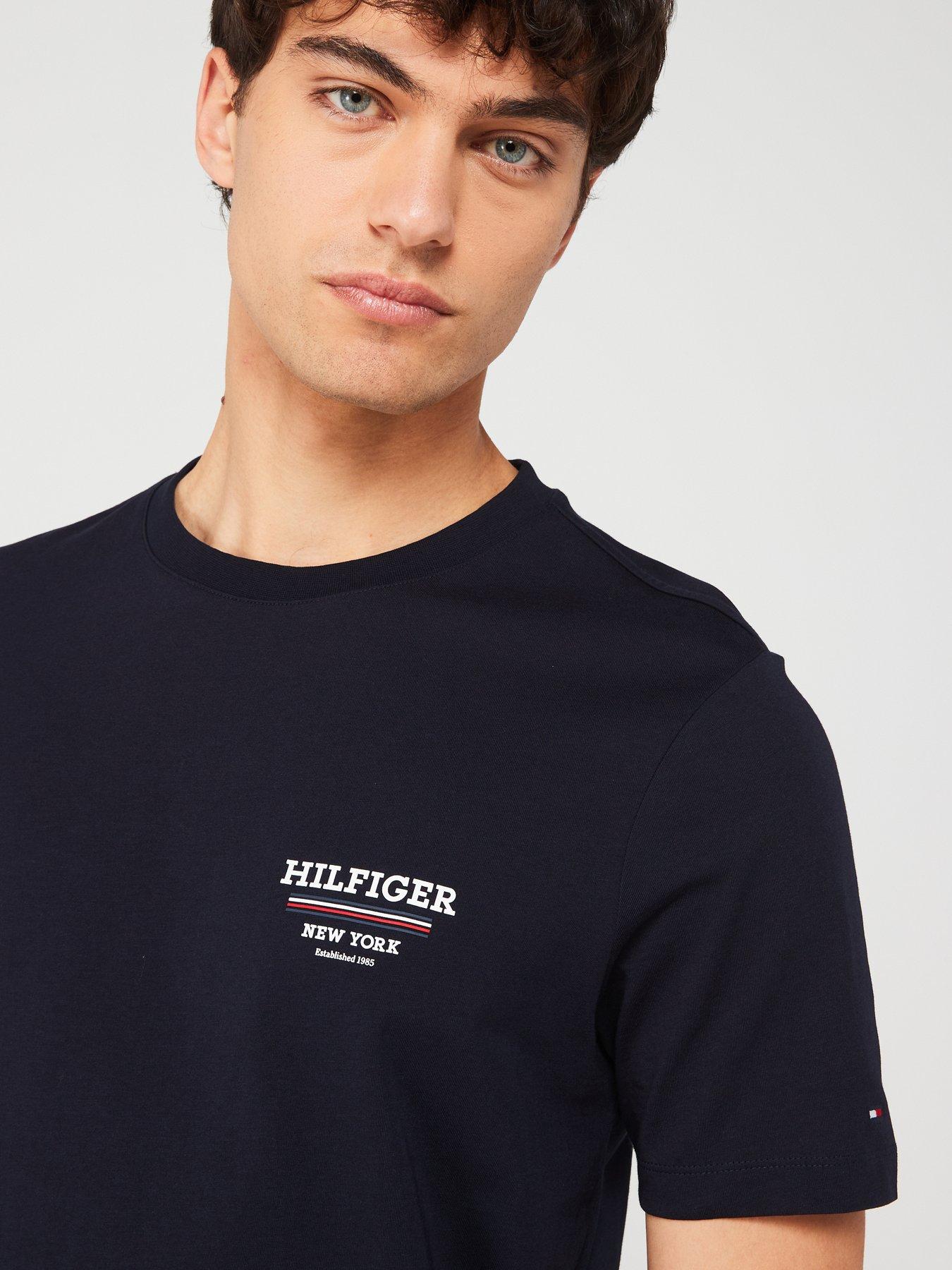 tommy-hilfiger-tommy-hilfiger-left-chest-global-stripe-t-shirt-navyoutfit