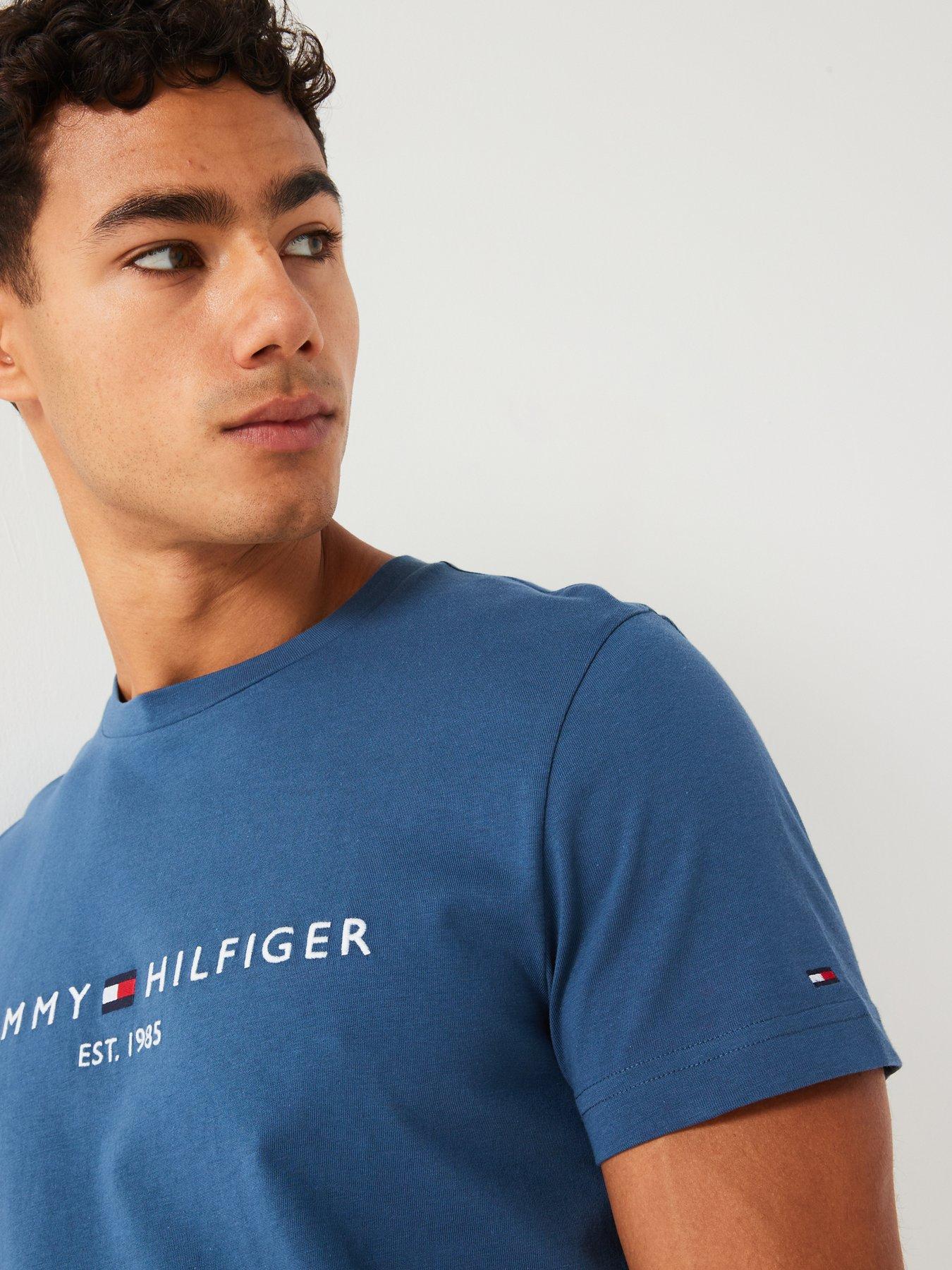 tommy-hilfiger-tommy-hilfiger-linear-chest-logo-t-shirt-blueoutfit