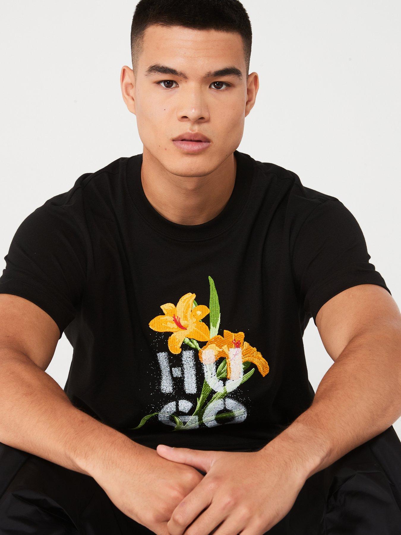 hugo-hugo-dilablumi-regular-fit-stacked-logo-floral-print-t-shirt-blackoutfit