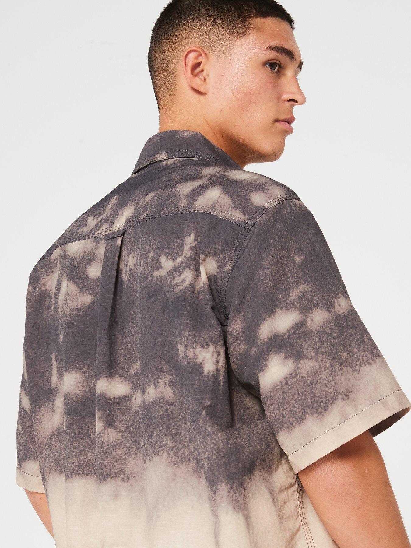 hugo-hugo-eratino-oversized-all-over-print-short-sleeve-shirt-greenoutfit