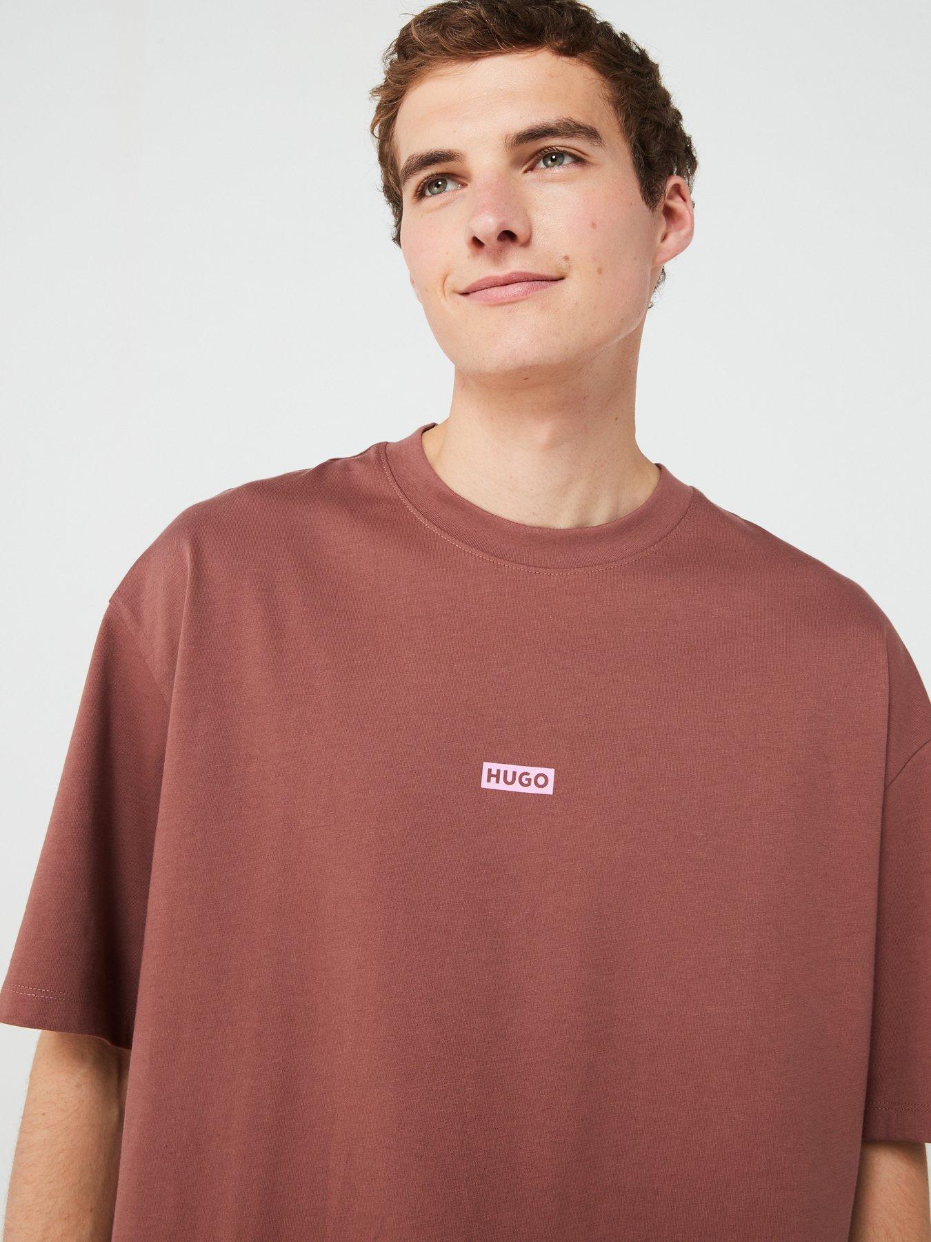 hugo-blue-nalono-oversized-international-logo-t-shirt-brownoutfit