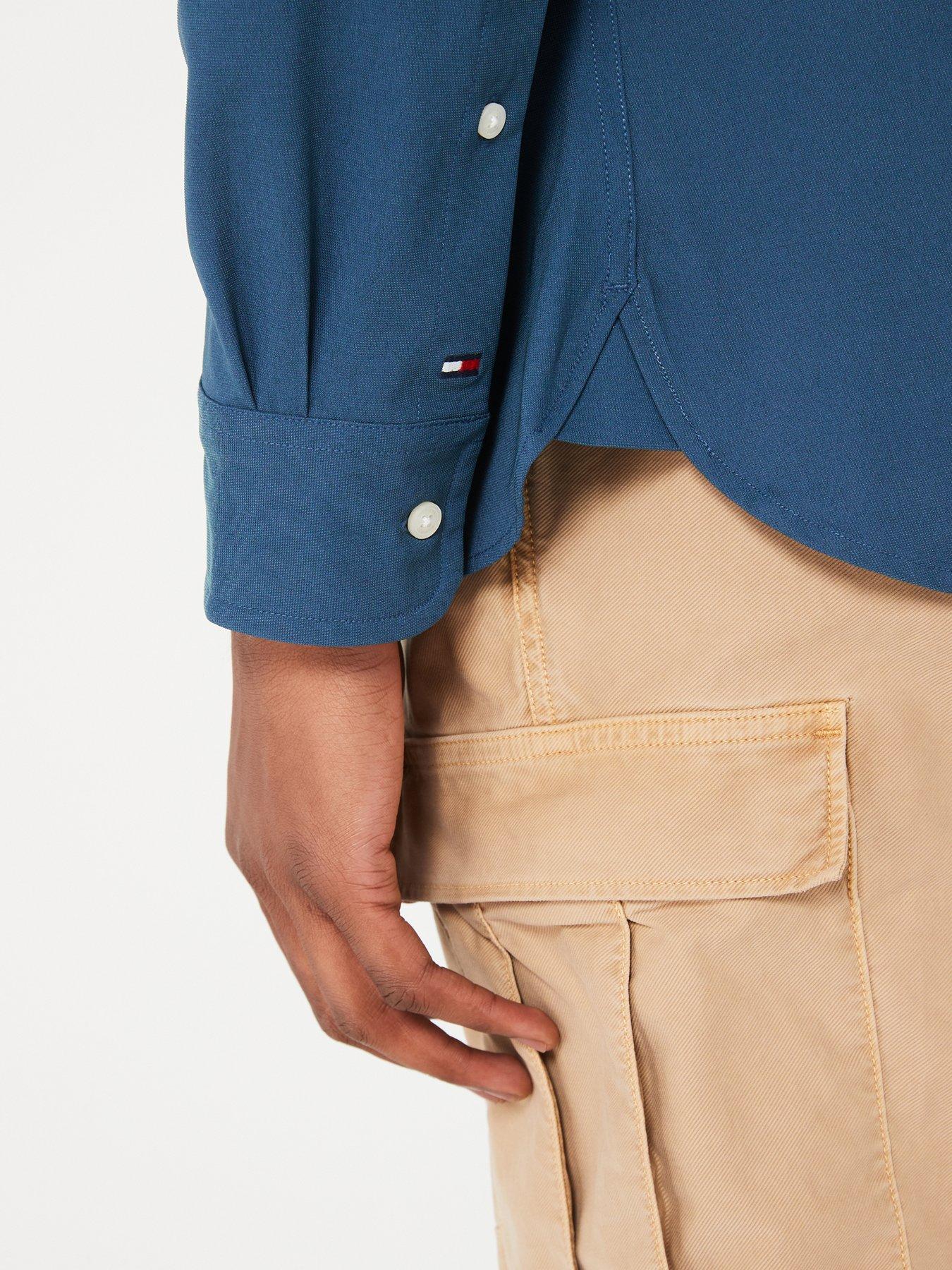 tommy-hilfiger-tommy-hilfiger-pocket-flag-stretch-tech-shirt-blueoutfit