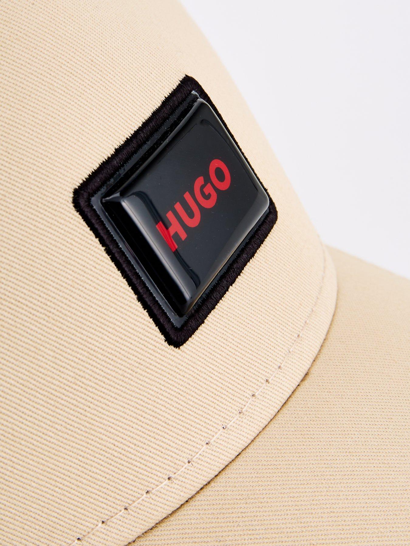 hugo-hugo-jude-gel-logo-baseball-cap-beigeoutfit