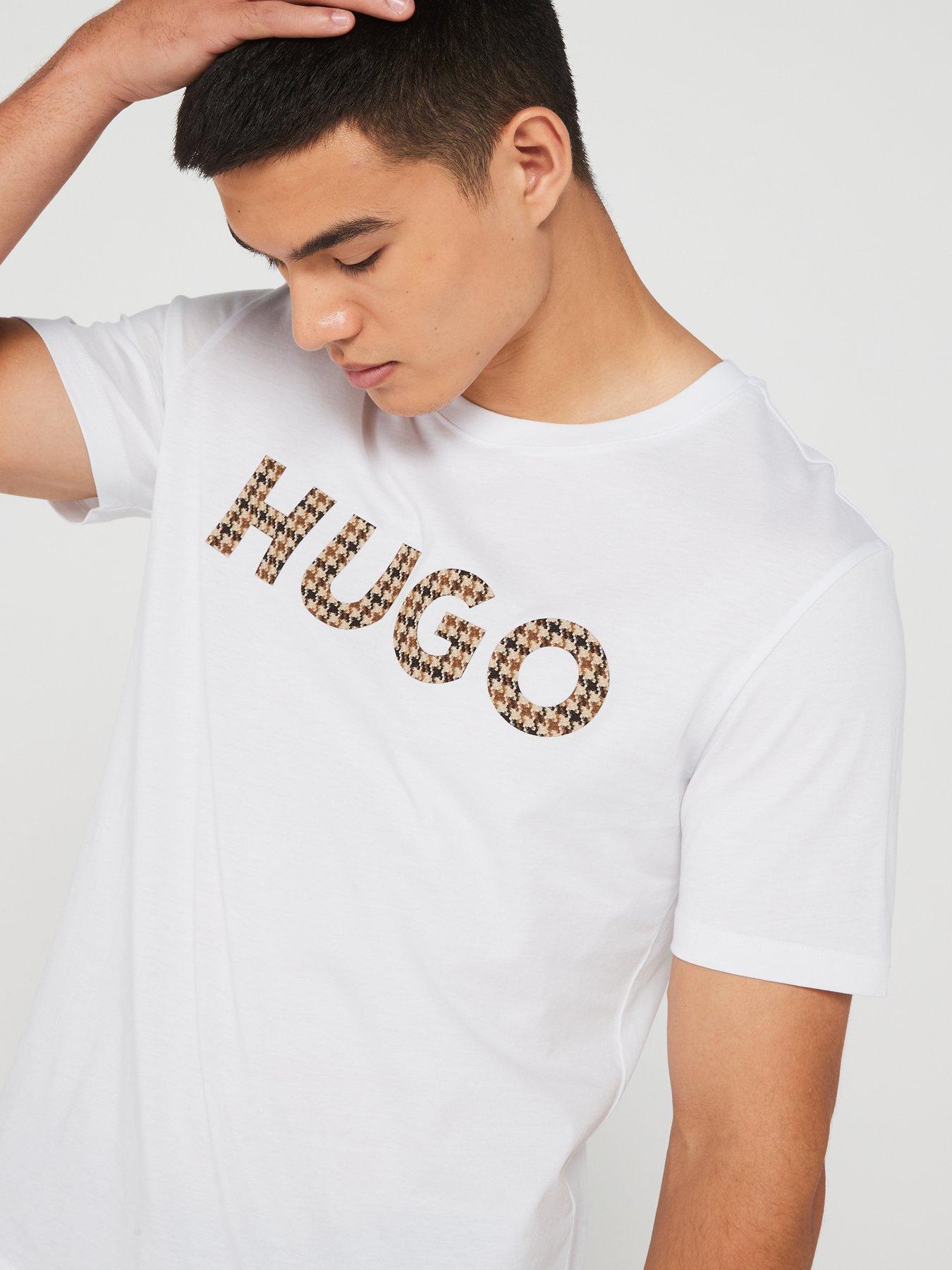 hugo-dulivio-houndstooth-print-t-shirt-whiteoutfit