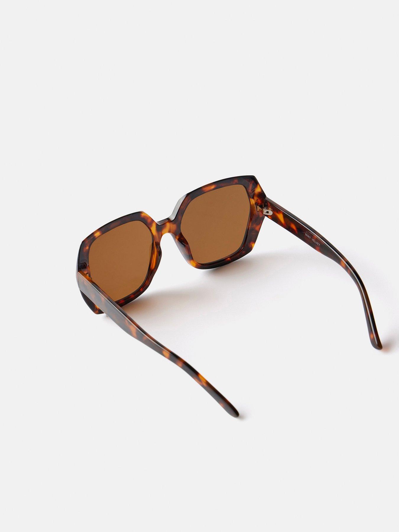 mint-velvet-brown-oversized-sunglassesdetail