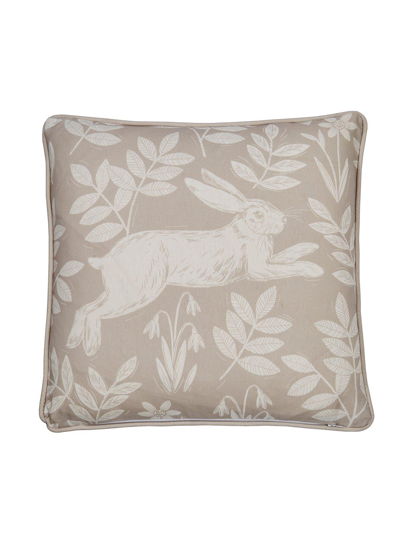 fusion-spring-rabbits-outdoor-cushionback