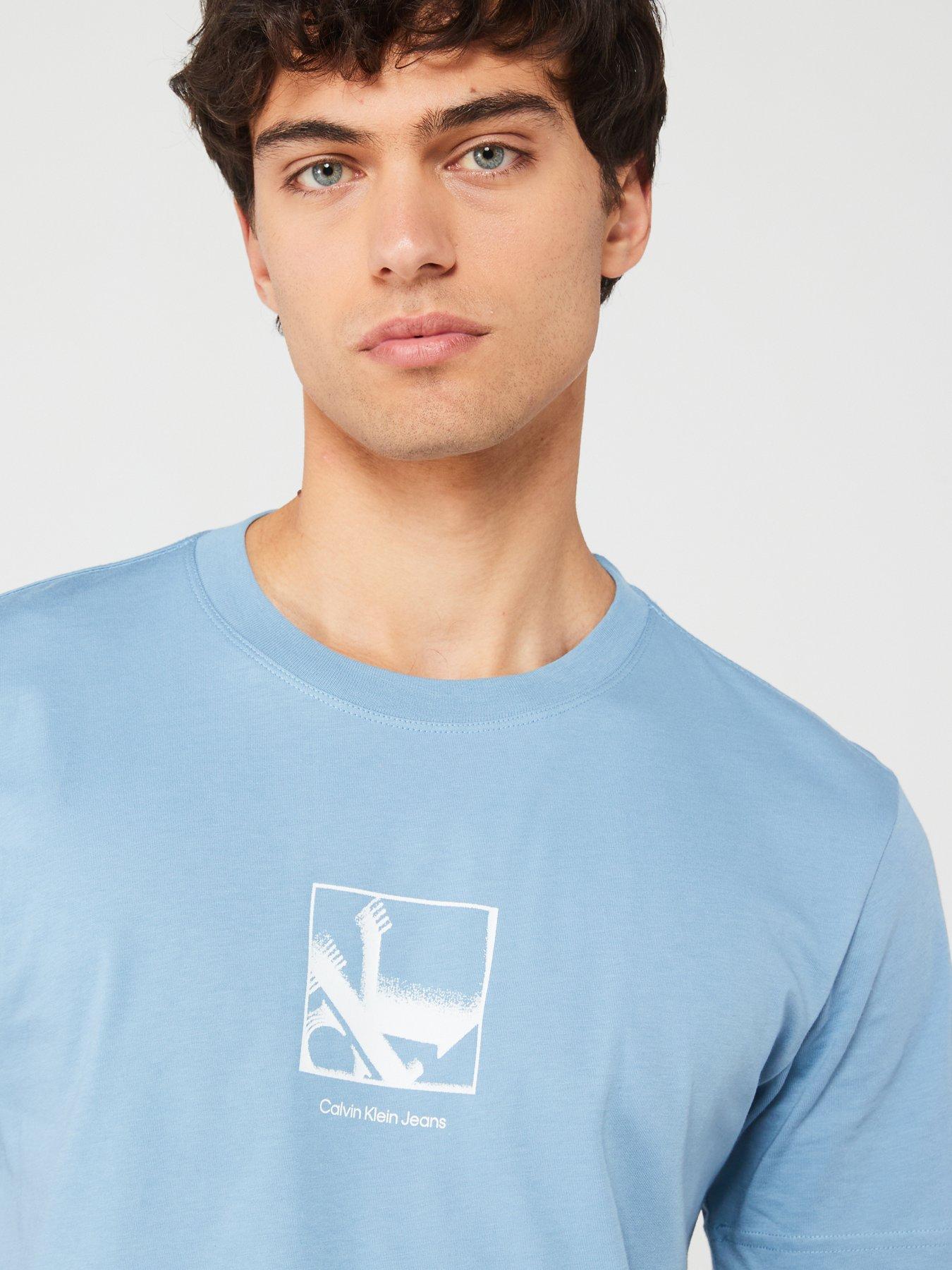 calvin-klein-jeans-calvin-klein-jeans-ck-grid-box-logo-t-shirt-light-blueoutfit