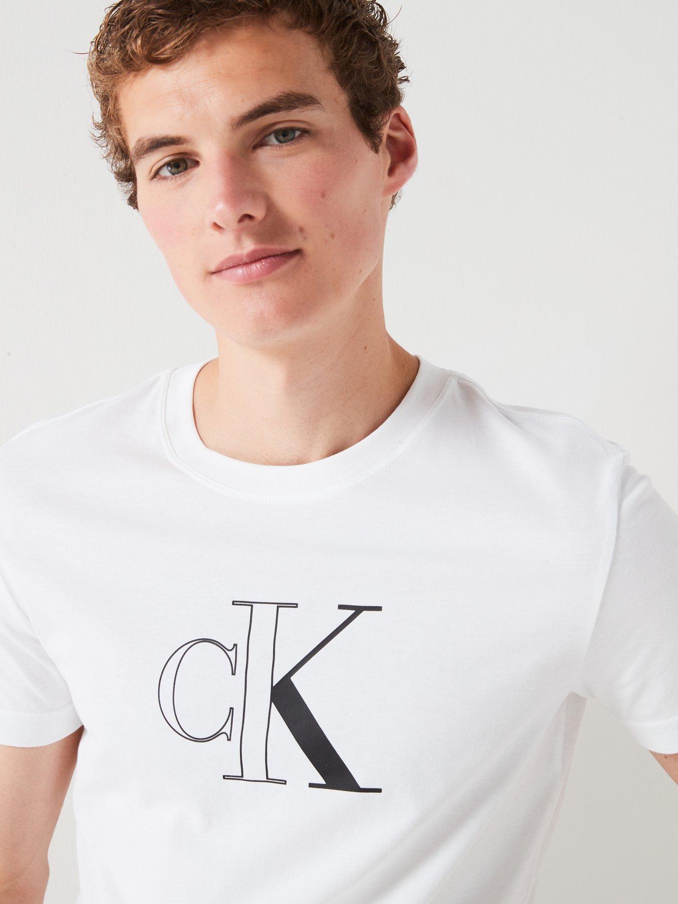 calvin-klein-jeans-calvin-klein-jeans-outline-monologo-t-shirt-whiteoutfit