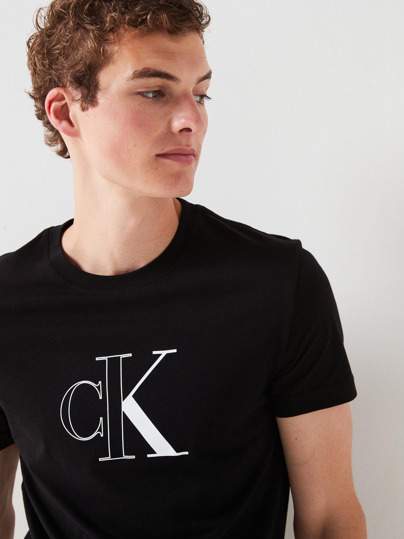 calvin-klein-jeans-calvin-klein-jeans-outline-monologo-t-shirt-blackoutfit