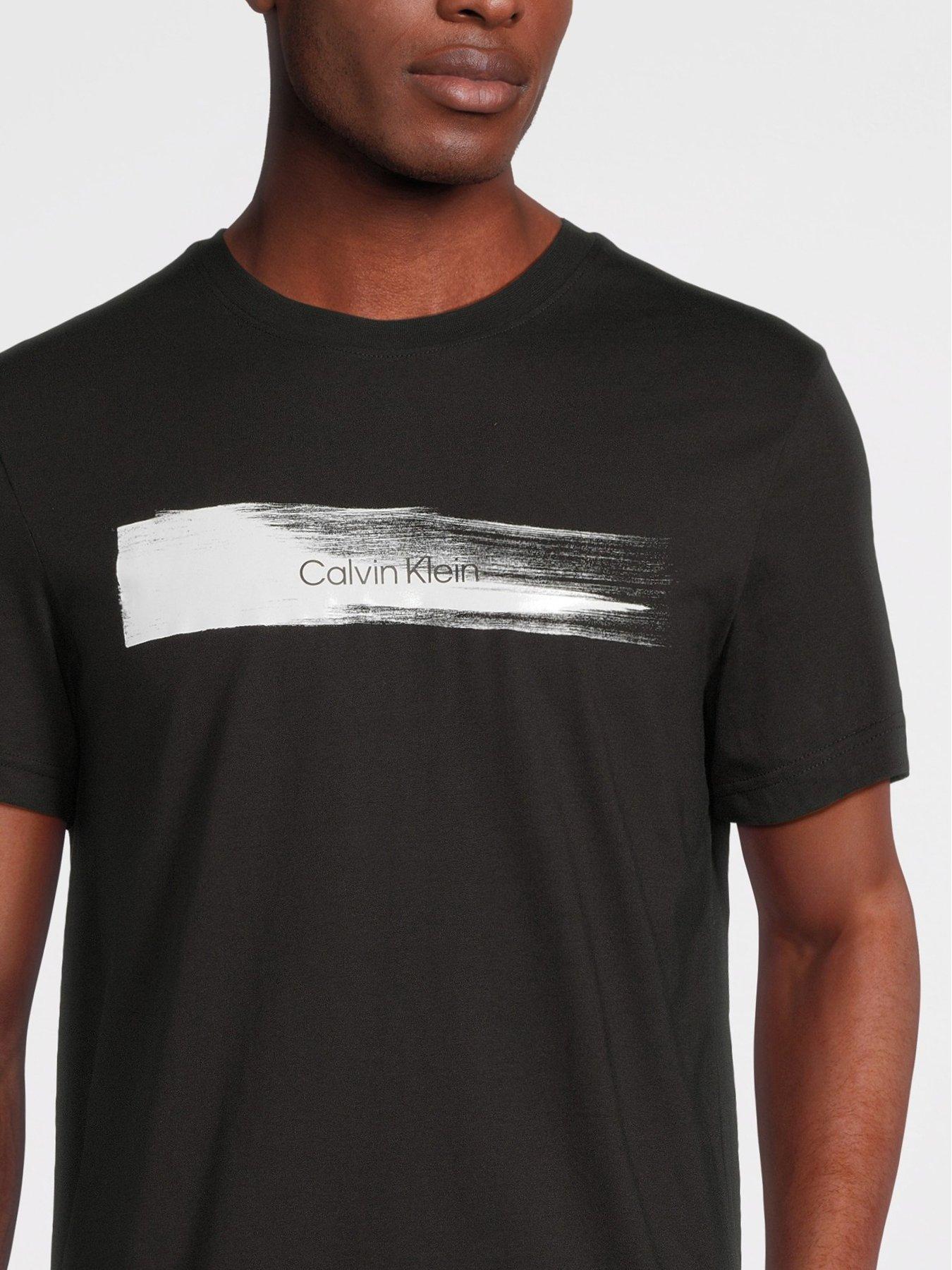 calvin-klein-calvin-klein-brush-stroke-logo-t-shirt-blackoutfit