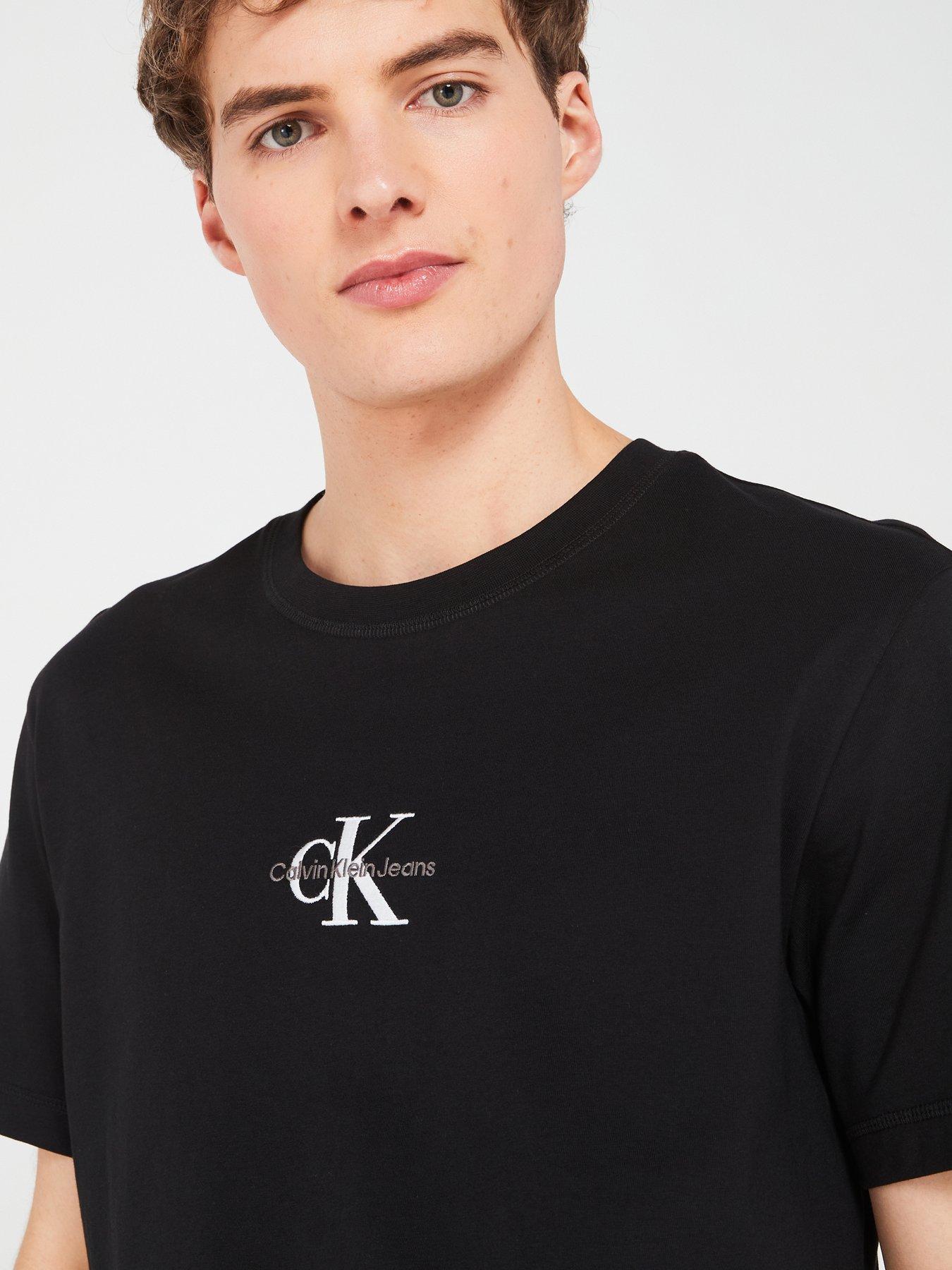 calvin-klein-jeans-calvin-klein-jeans-central-monologo-t-shirt-blackoutfit