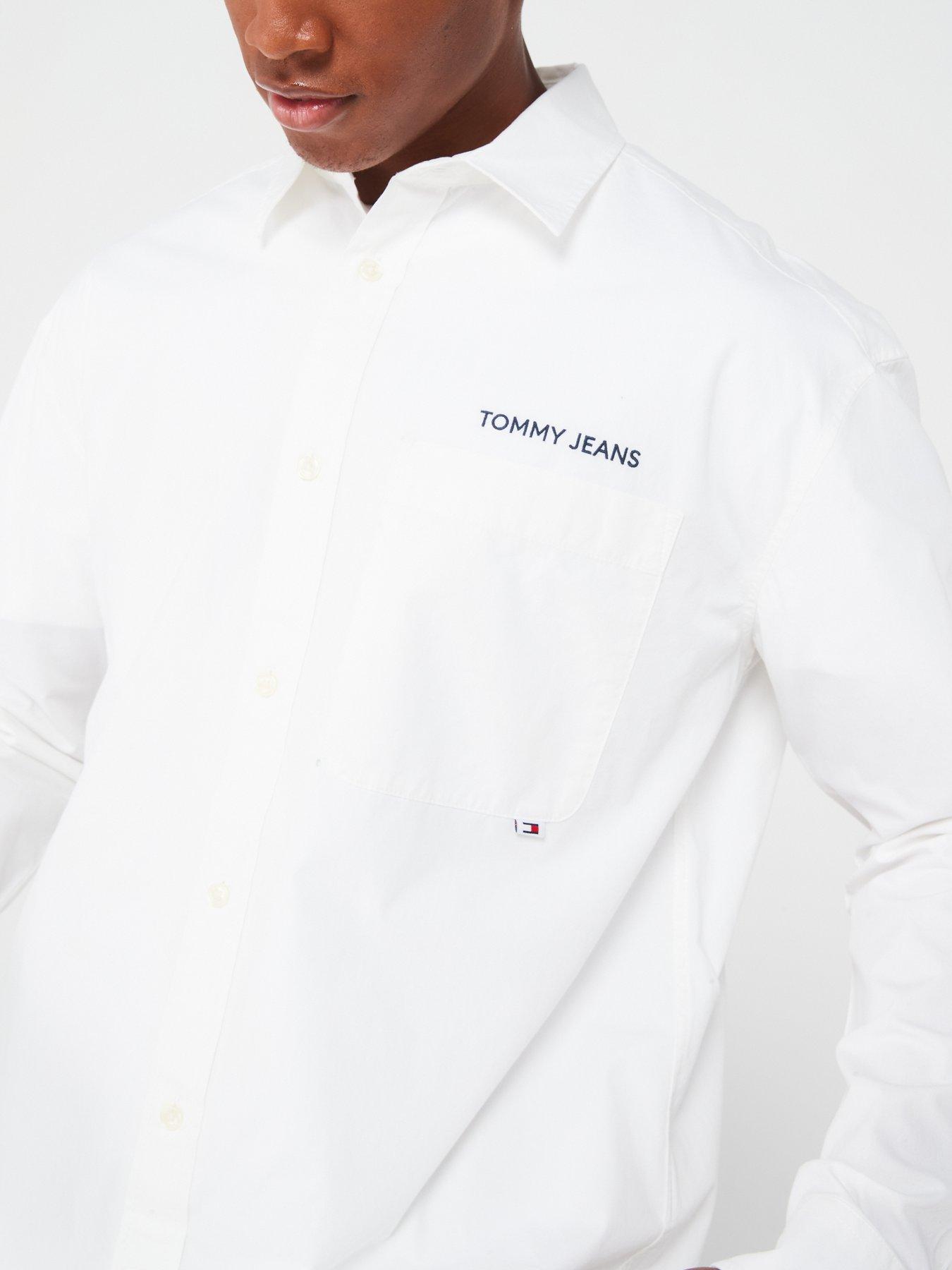 tommy-jeans-tommy-jeans-regular-fit-logo-shirt-whiteoutfit