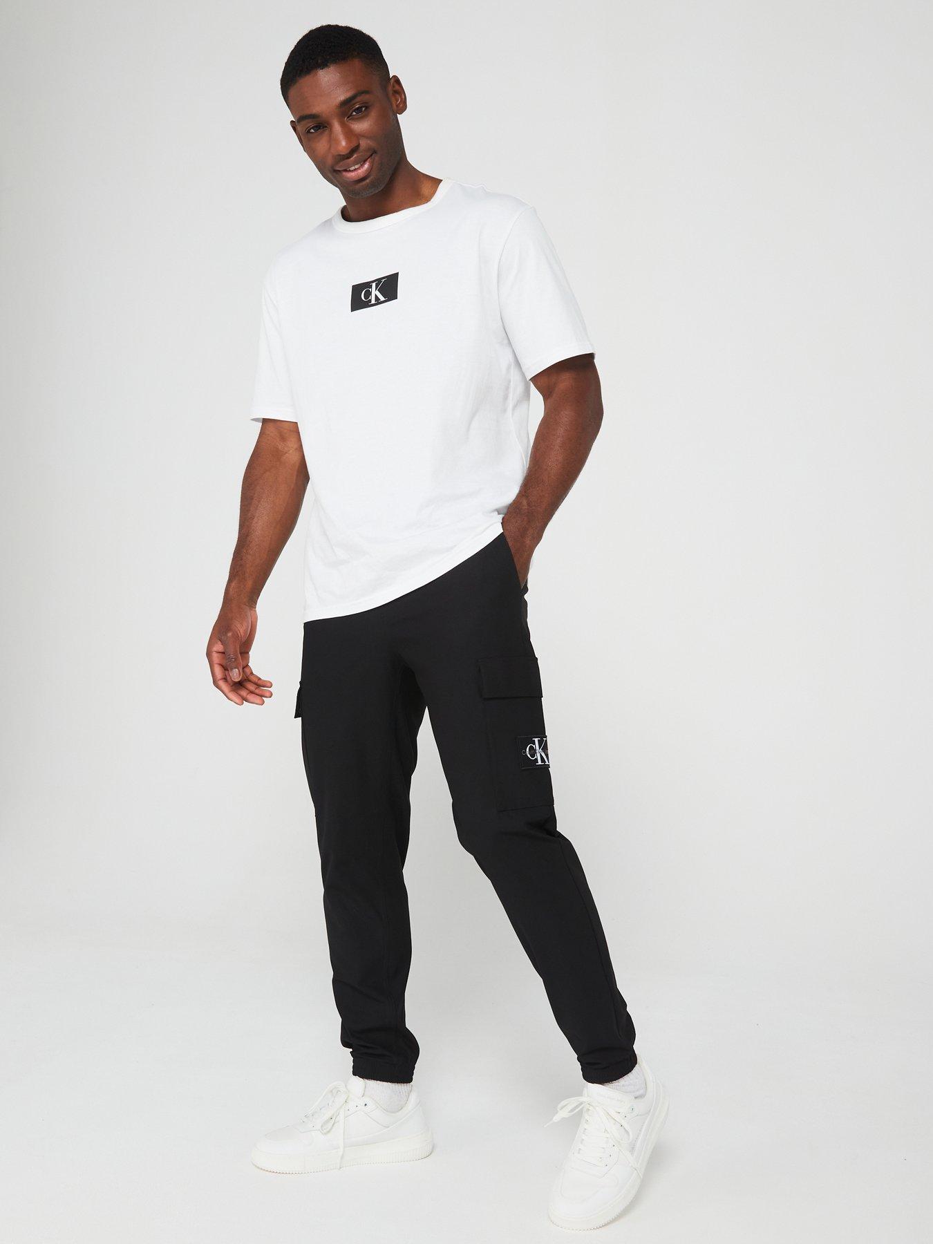 calvin-klein-jeans-calvin-klein-jeans-badge-technical-heavyweight-joggers-blackdetail