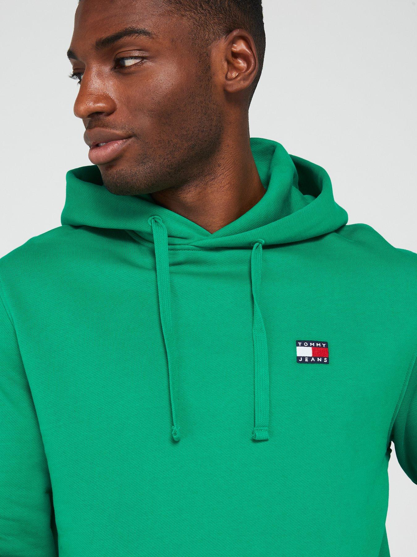 tommy-jeans-tommy-jeans-regular-fit-left-chest-badge-hoodie-greenoutfit