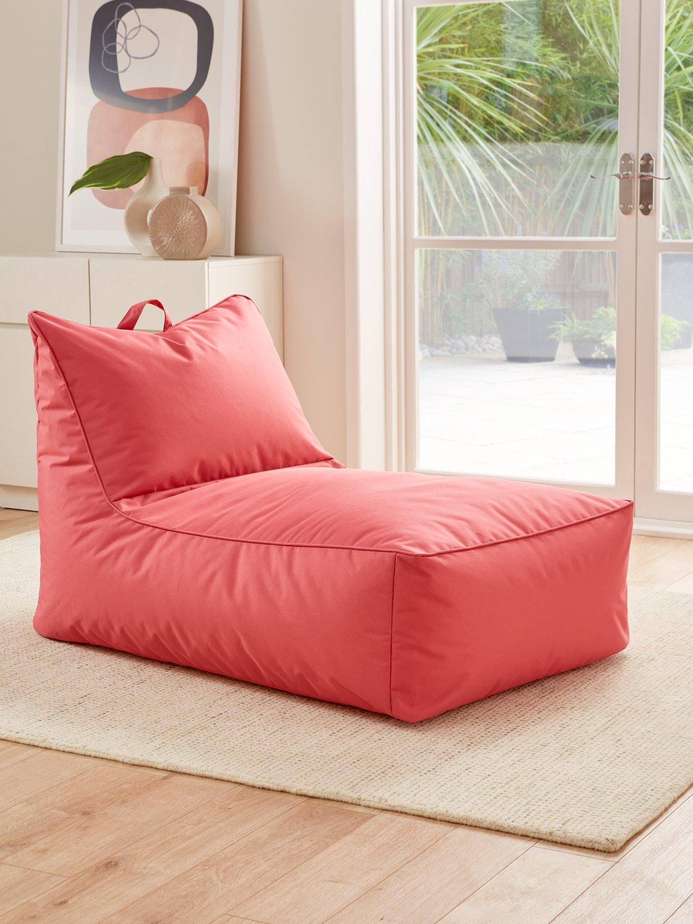 kaikoo-indooroutdoor-day-bed-in-pink