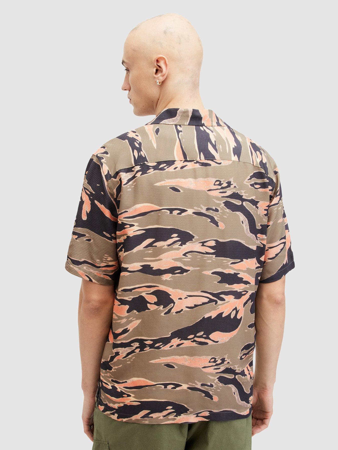 allsaints-solar-camo-printed-short-sleeve-shirt-multistillFront