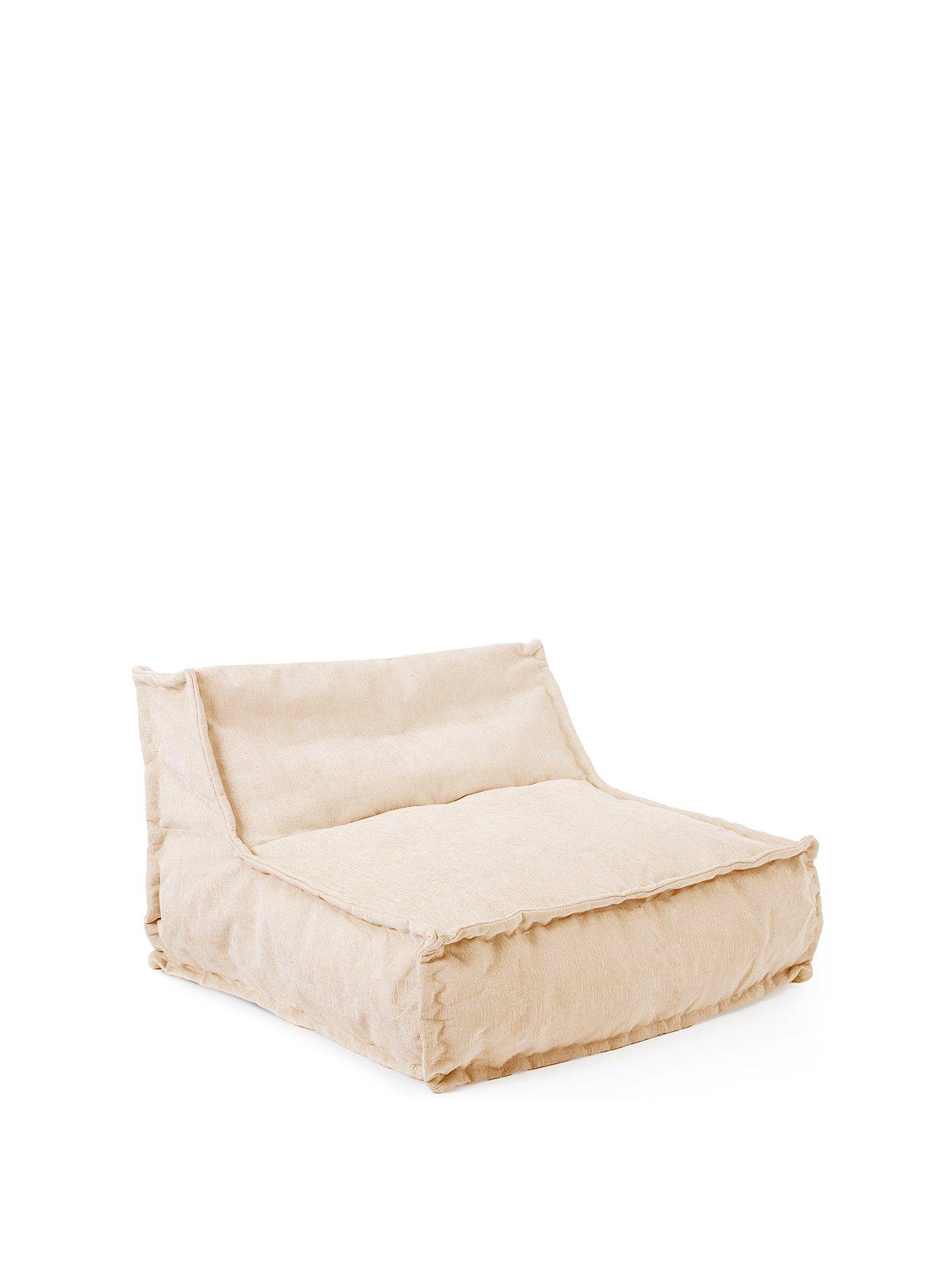 kaikoo-hand-quilted-lounger-chairstillFront