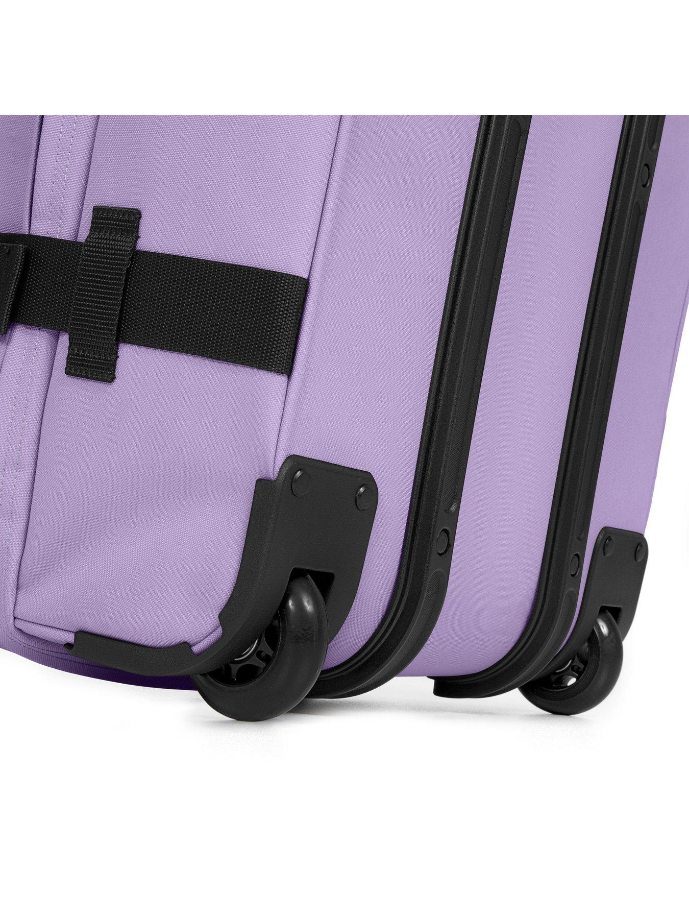 eastpak-transitr-medium-suitcase-lilacoutfit