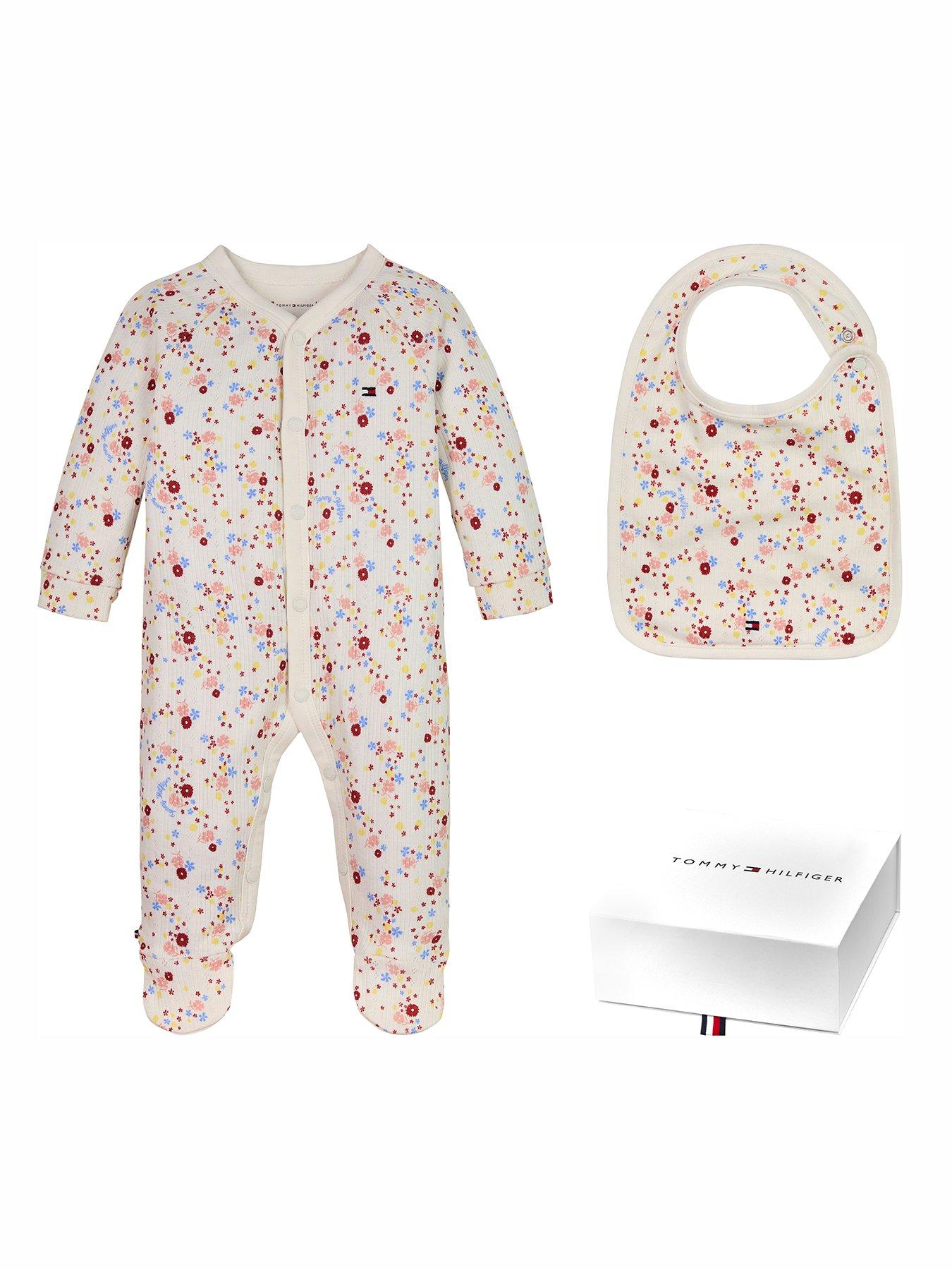 tommy-hilfiger-baby-girls-flower-coverall-giftbox-light-cream