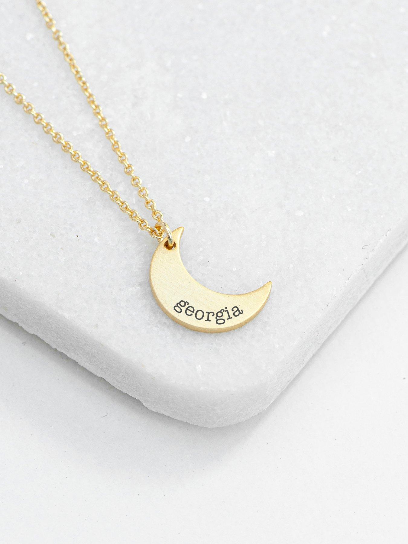 treat-republic-personalised-crescent-moon-necklace-in-goldback