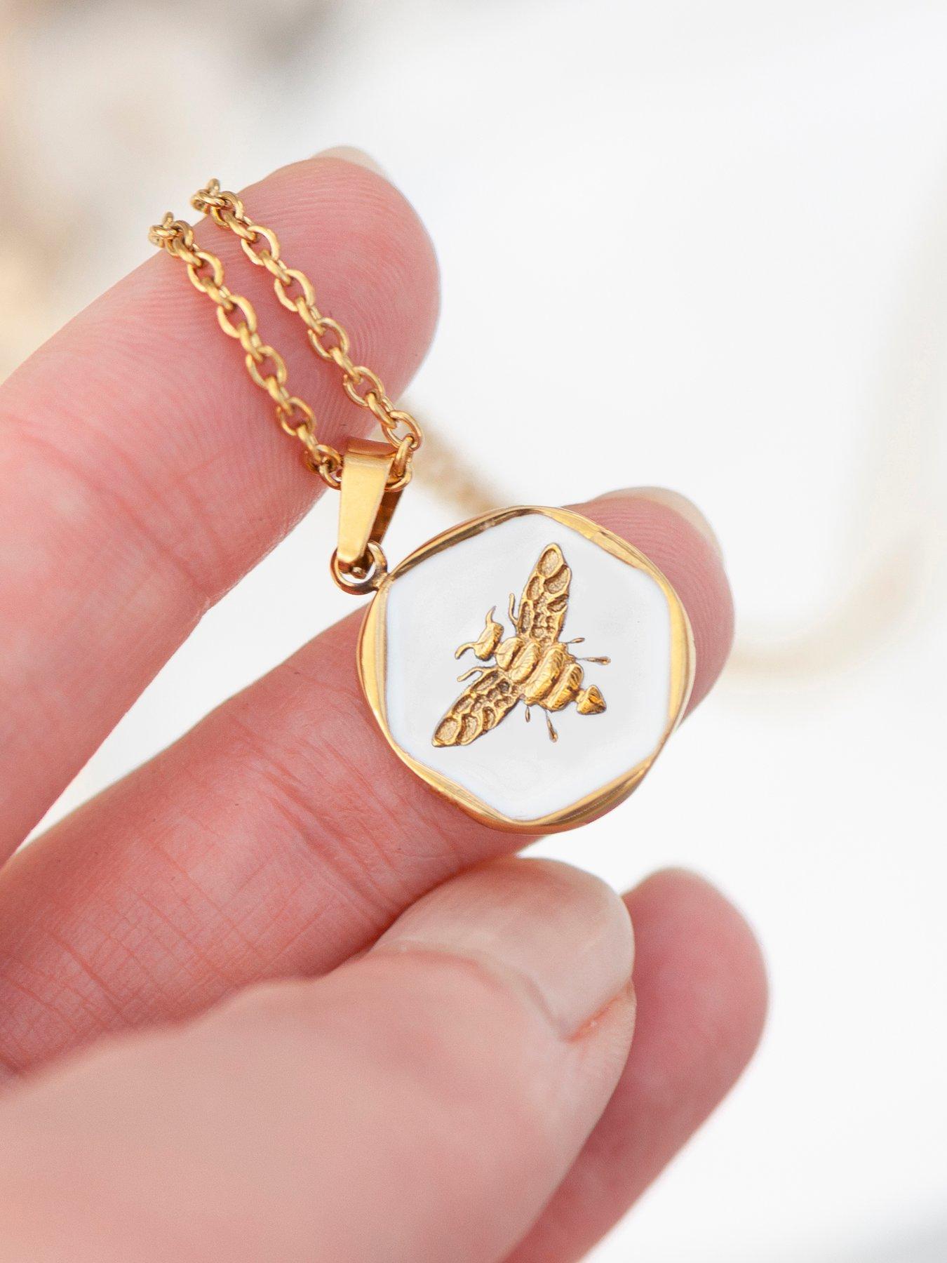 treat-republic-personalised-honey-bee-pendant-and-necklaceback