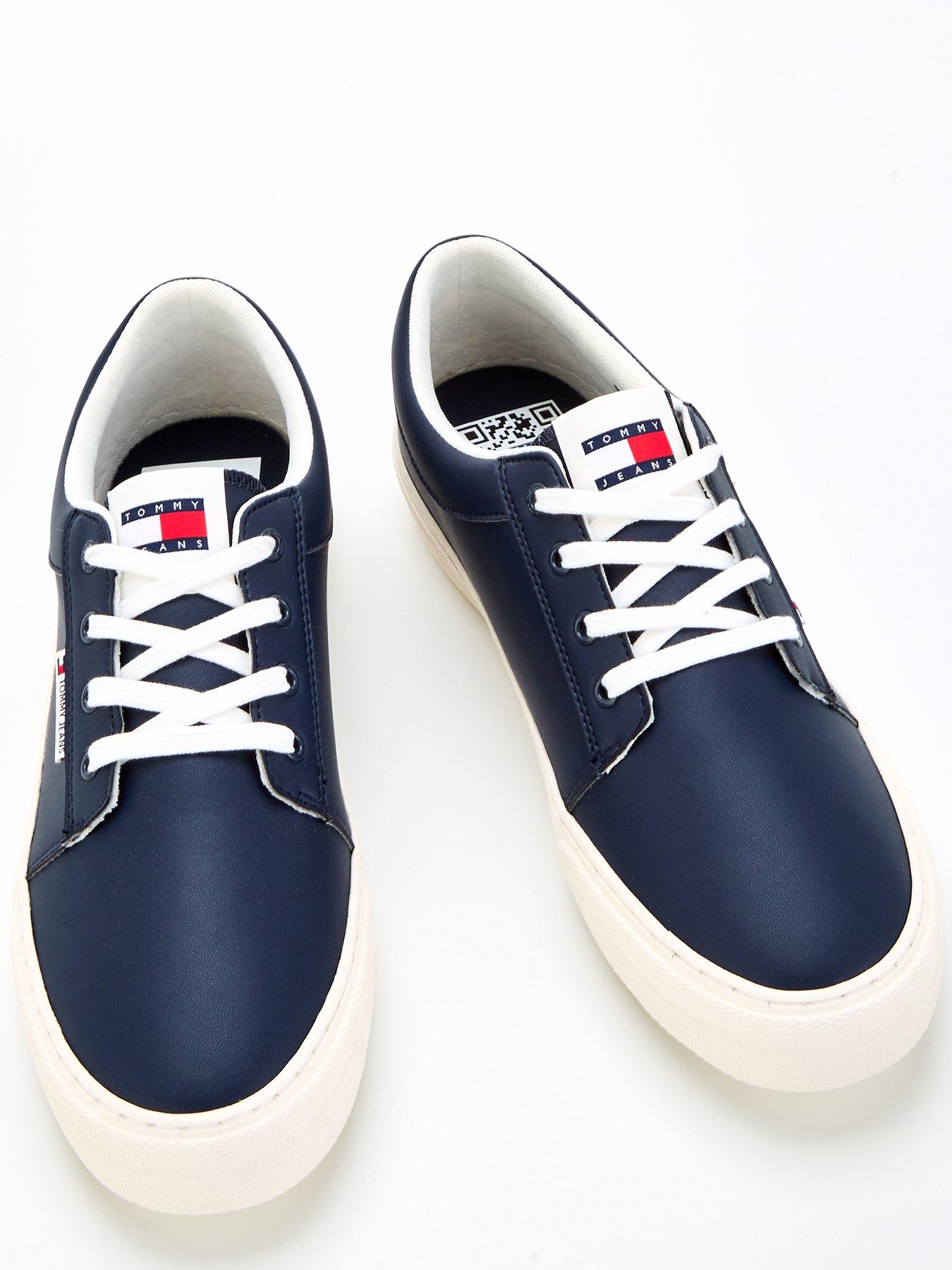 tommy-jeans-tommy-jeans-vulcanised-skate-derby-sneaker-navyoutfit