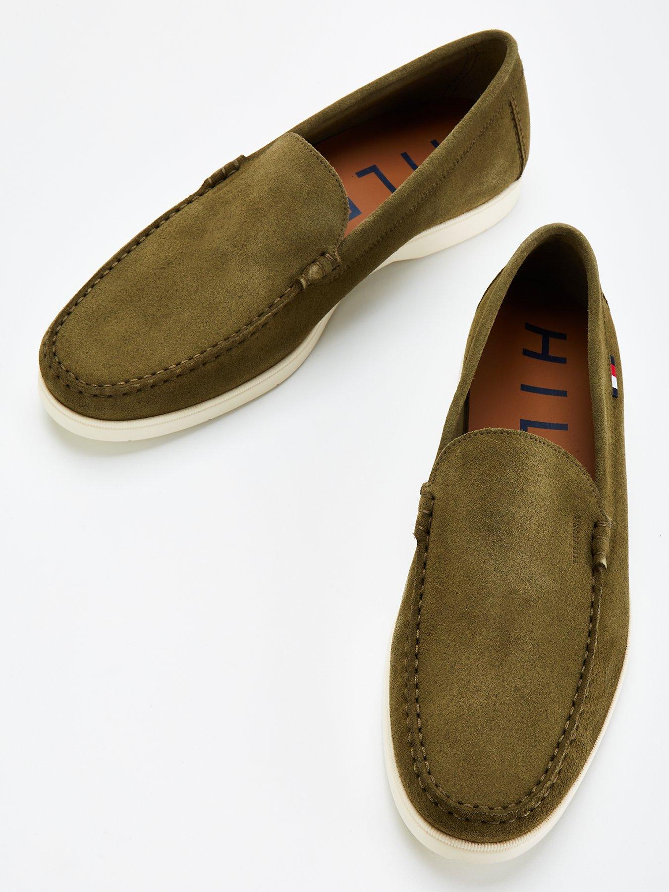 tommy-hilfiger-tommy-hilfiger-casual-suede-loafer-khakioutfit