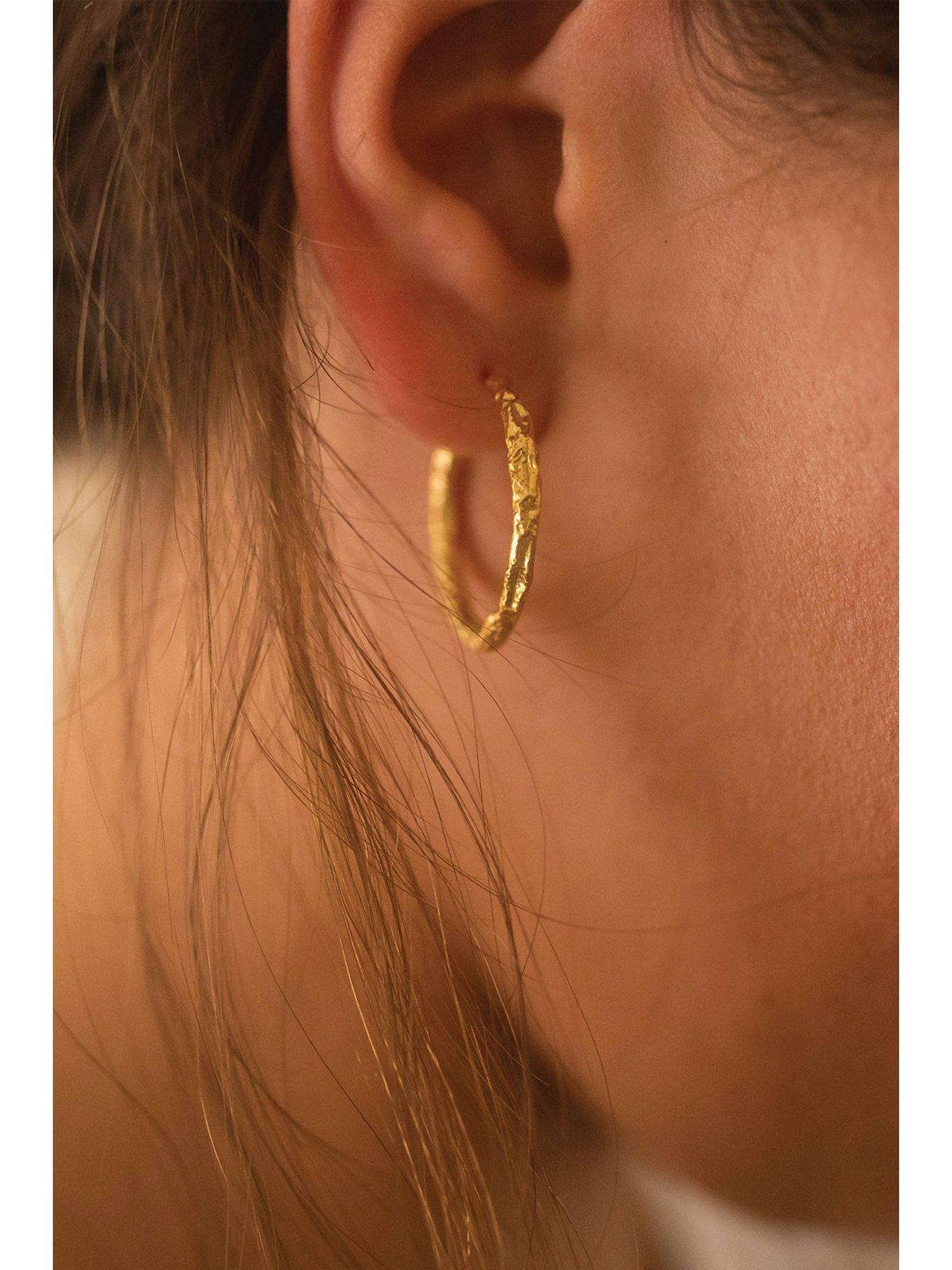 elk-bloom-14k-medium-gold-plated-thin-hoop-earringsstillFront