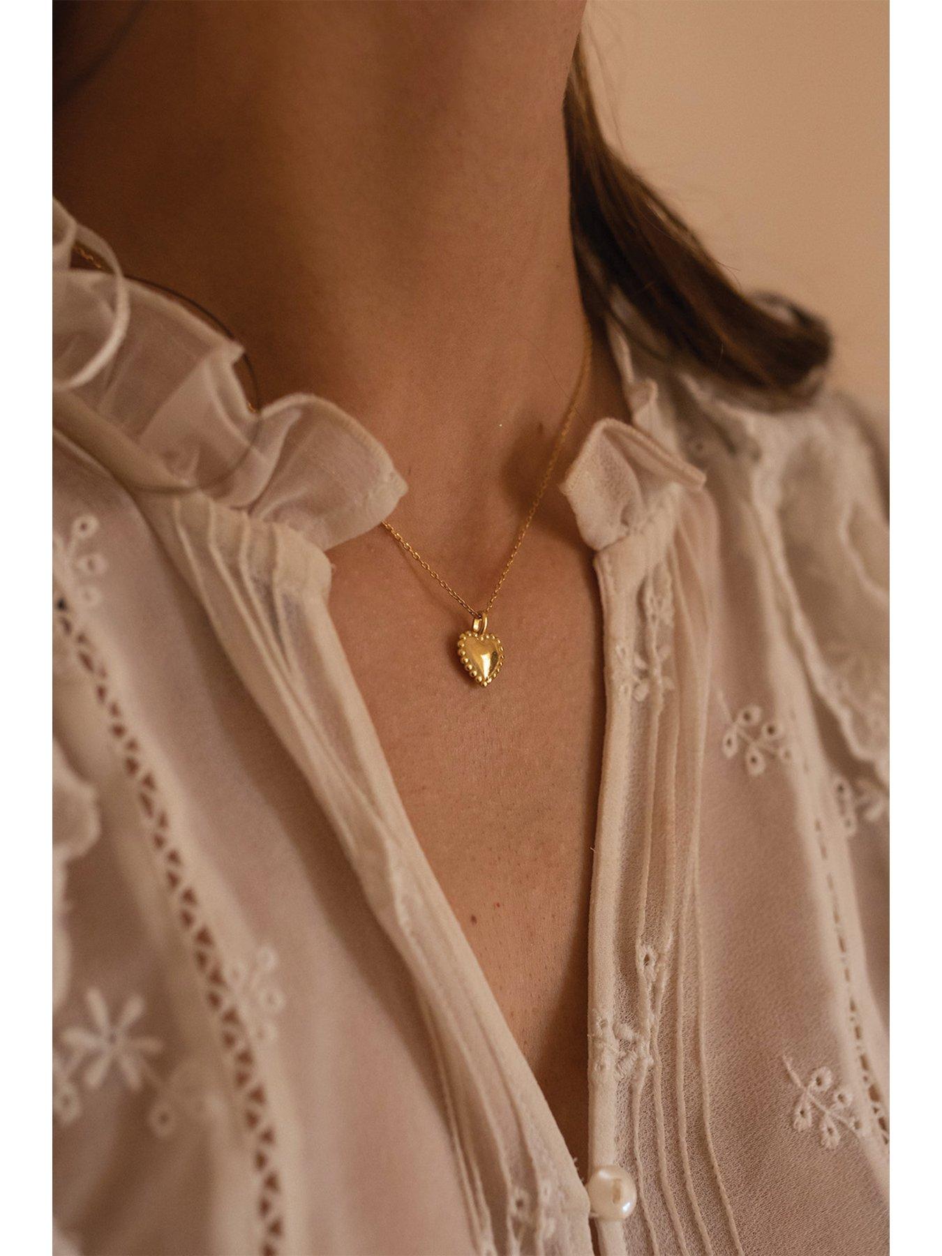 elk-bloom-dainty-18k-gold-plated-heart-love-necklaceback