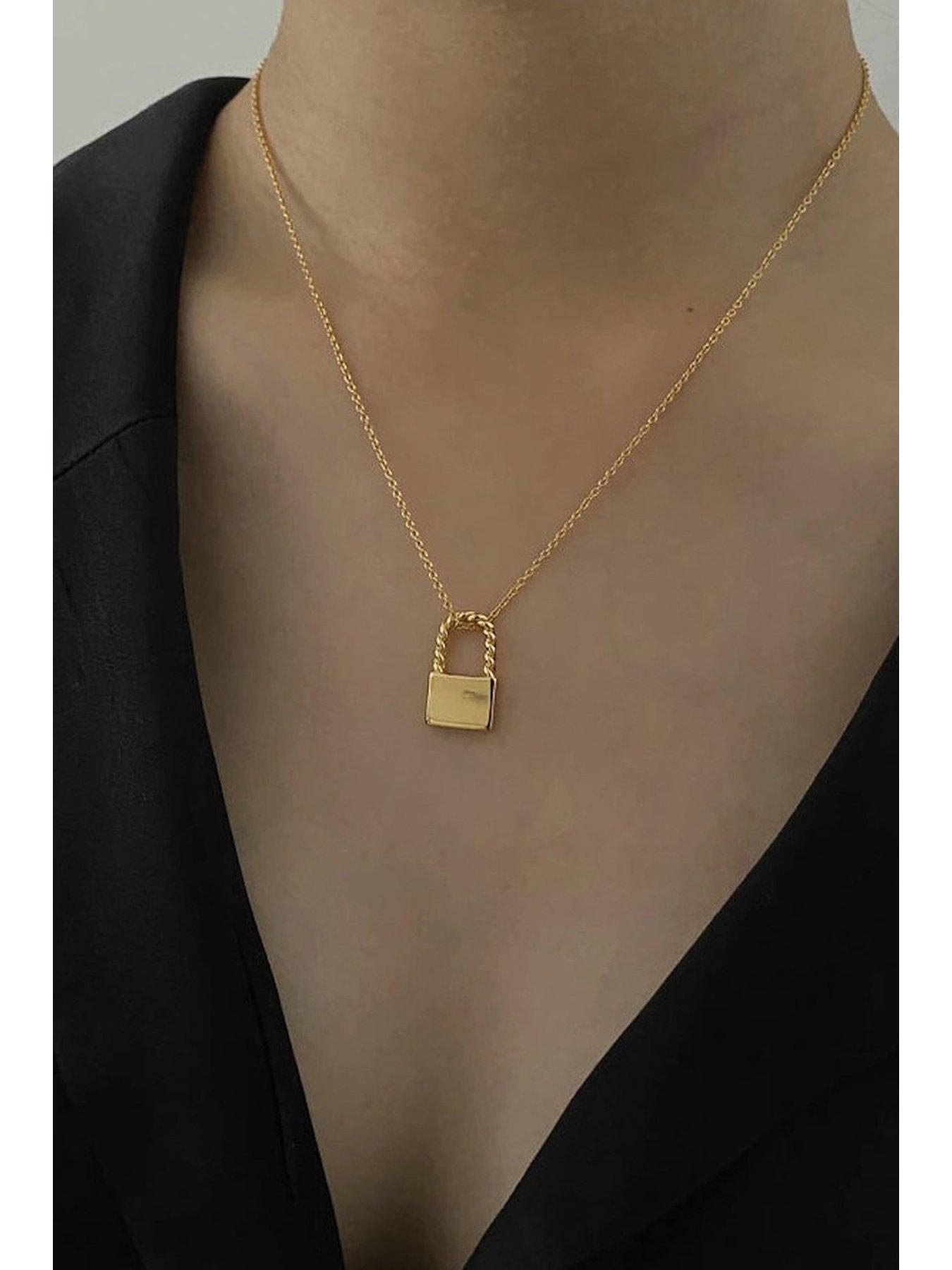 elk-bloom-dainty-14k-gold-plated-lock-necklaceoutfit